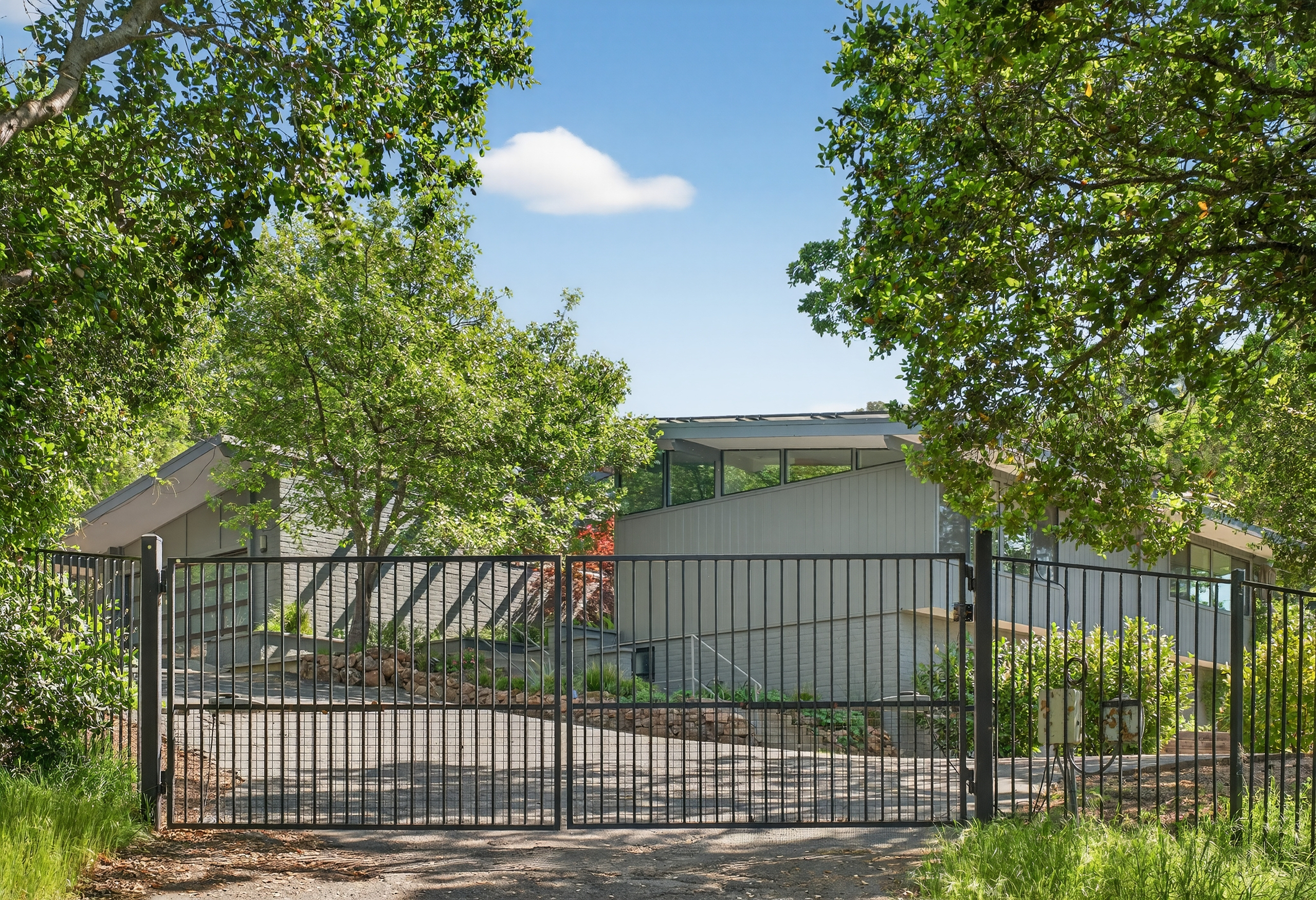  305 Ashlar Drive - 物件實景