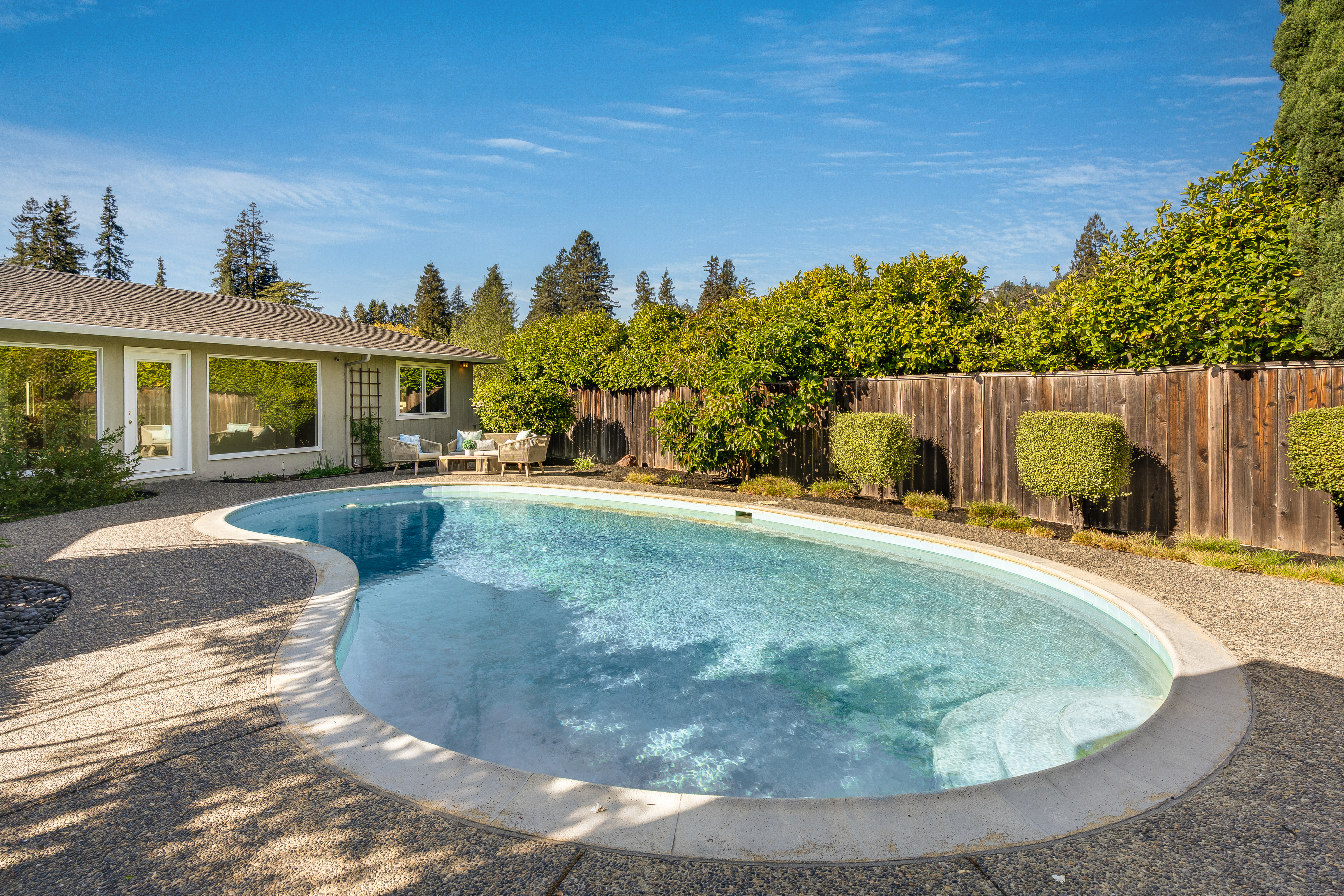  Piedmont Mid-Century Modern “Crescent” Home - 物件實景