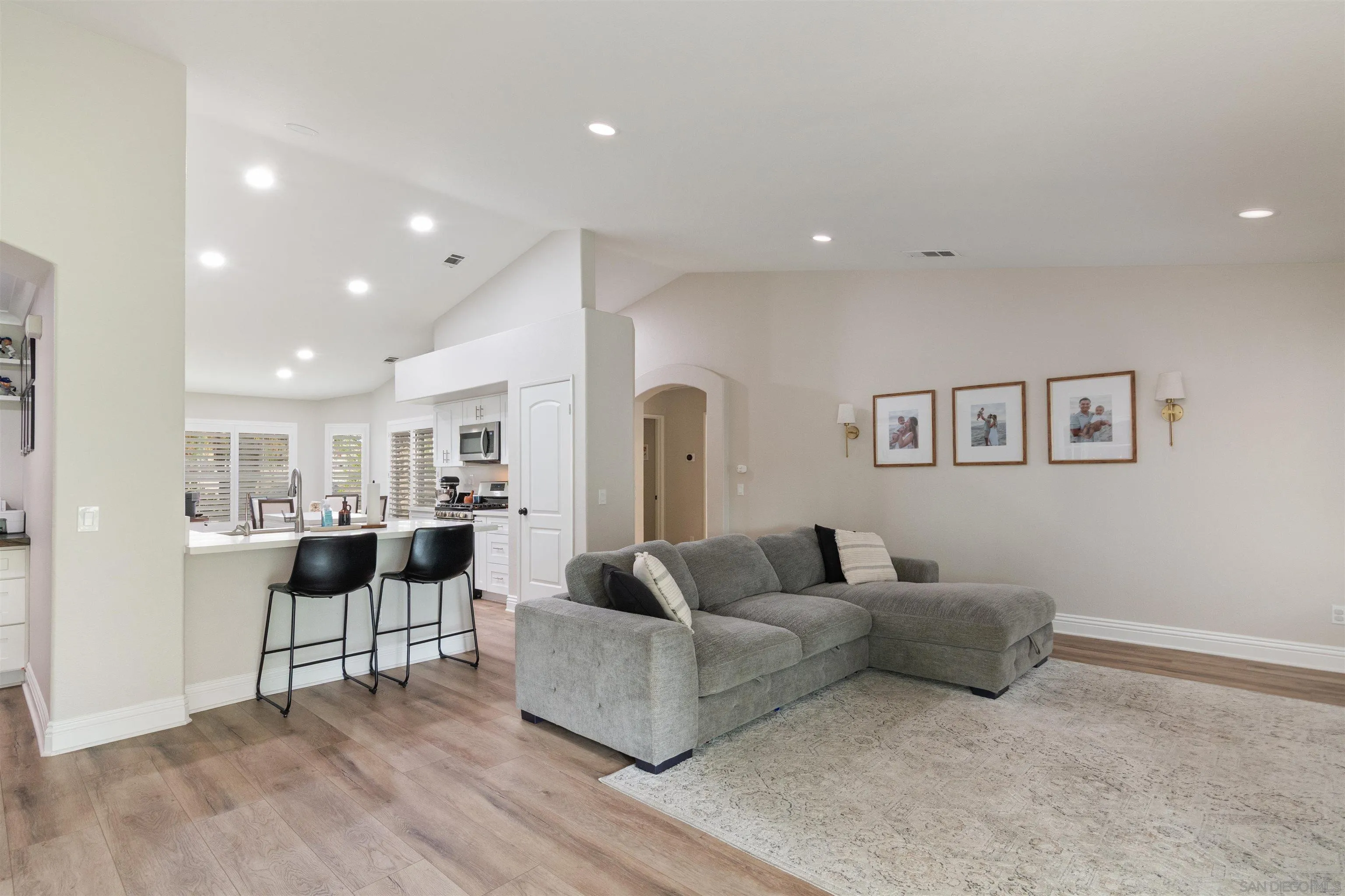 Winchester, California, 92596, United States, 3 Bedrooms Bedrooms, ,2 BathroomsBathrooms,Residential,For Sale,1956412