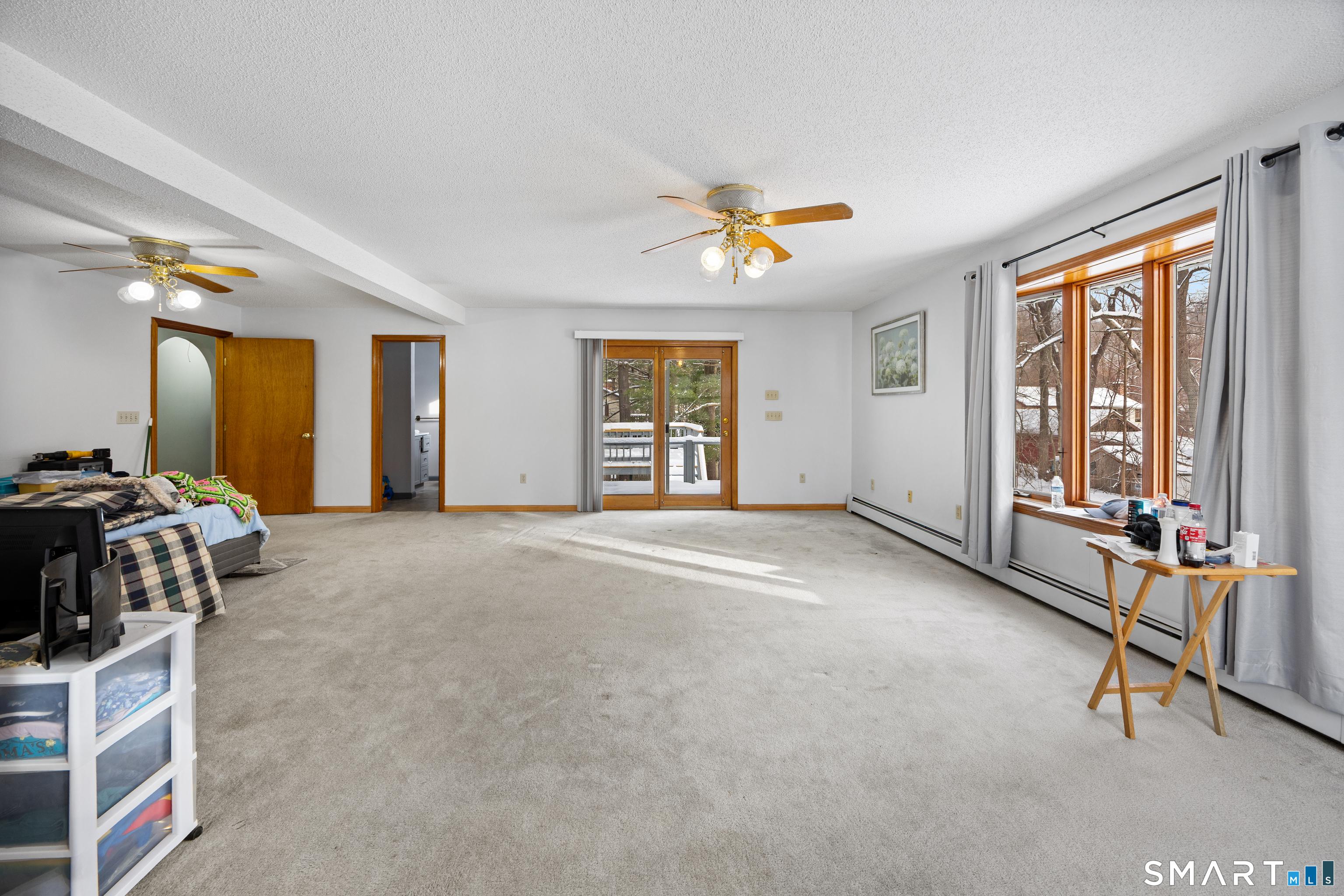 Southington, Connecticut, 06489, United States, 5 Bedrooms Bedrooms, ,3 BathroomsBathrooms,Residential,For Sale,2007439