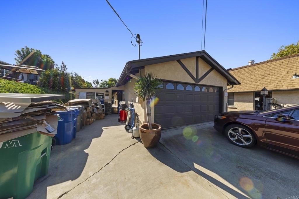 Santee, California, 92071, United States, 3 Bedrooms Bedrooms, ,3 BathroomsBathrooms,Residential,For Sale,1990944