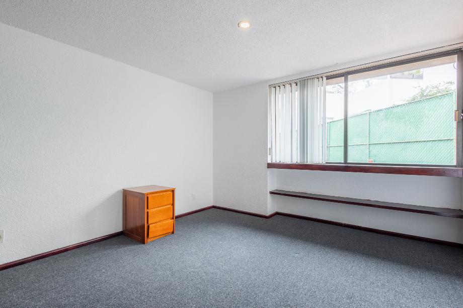 Álvaro Obregón, Ciudad de México, 01700, Mexico, 4 Bedrooms Bedrooms, ,3 BathroomsBathrooms,Residential,For Sale,1729158