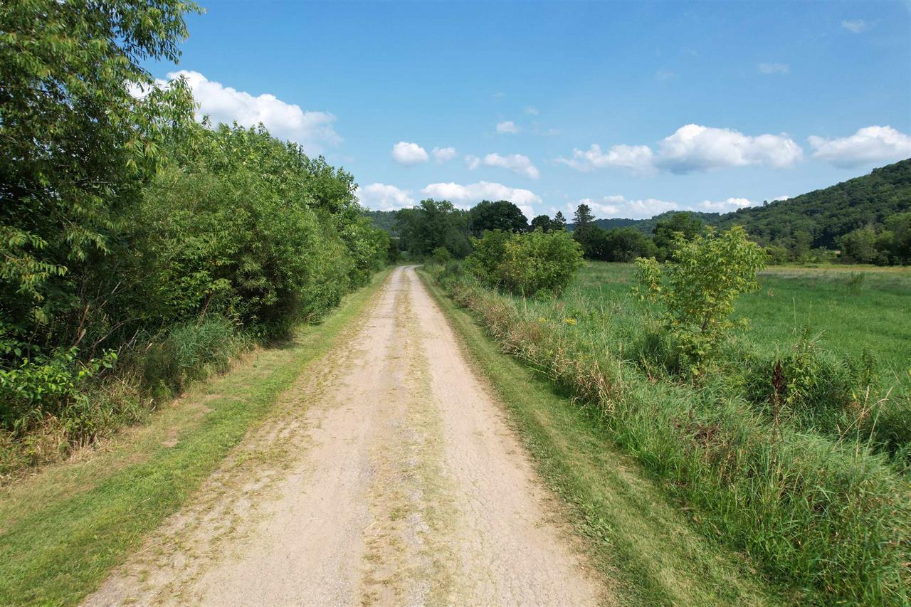Gays Mills, Wisconsin, 54631, United States, 4 Bedrooms Bedrooms, ,3 BathroomsBathrooms,Residential,For Sale,1914318