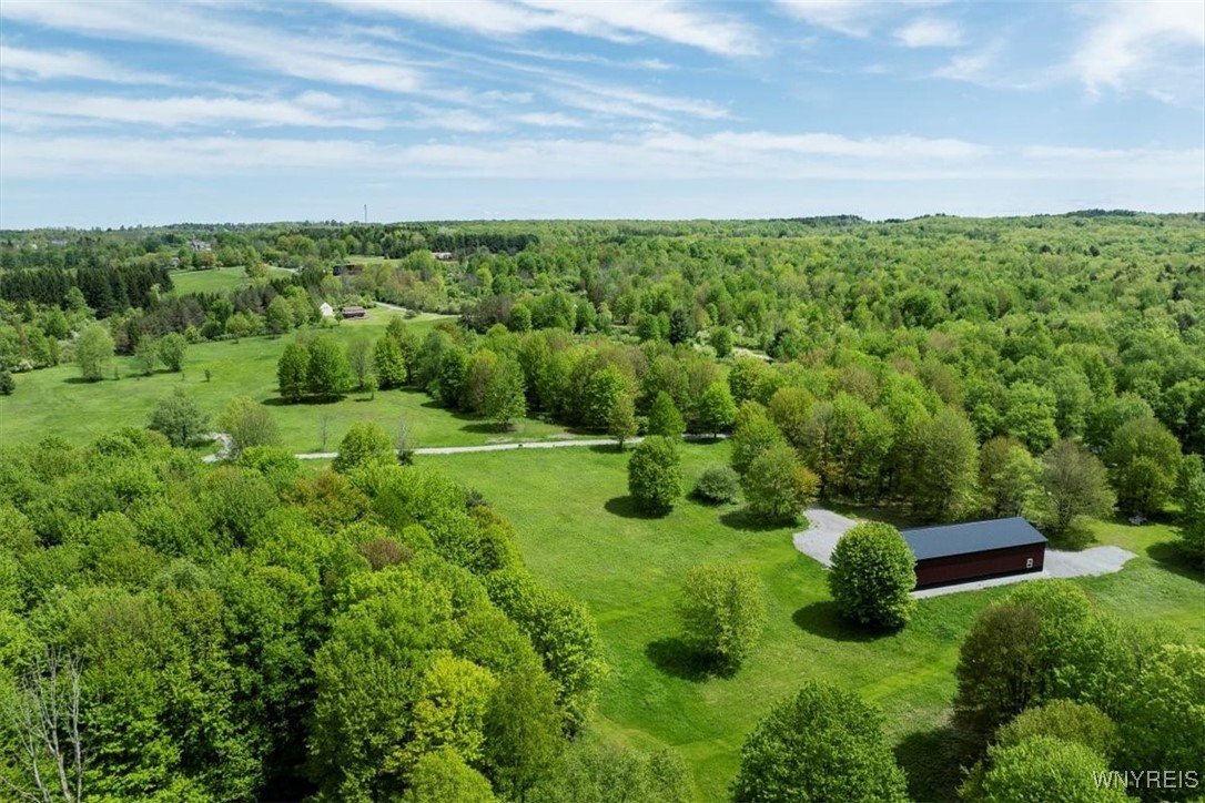 Concord, New York, 14141, United States, 3 Bedrooms Bedrooms, ,3 BathroomsBathrooms,Residential,For Sale,1823281