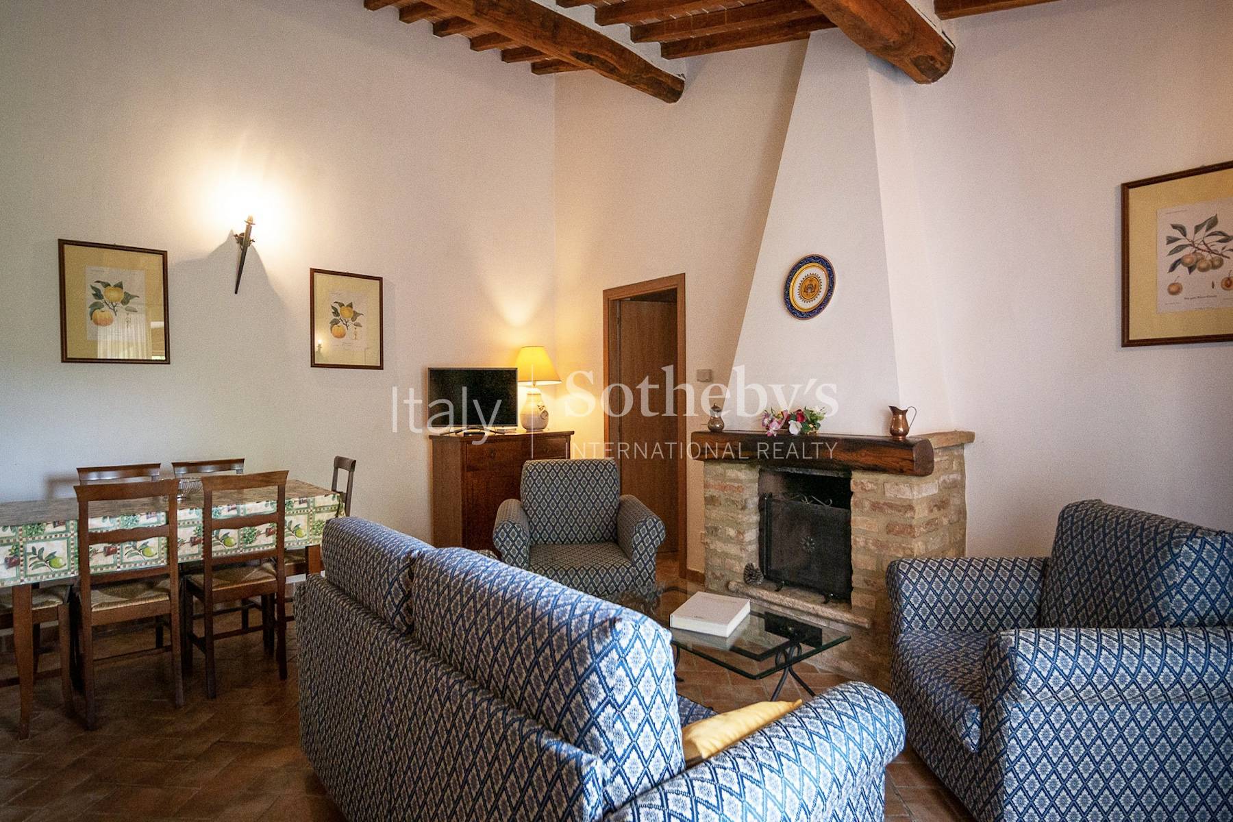  Stunning estate on top of a gentle hill - 物件實景