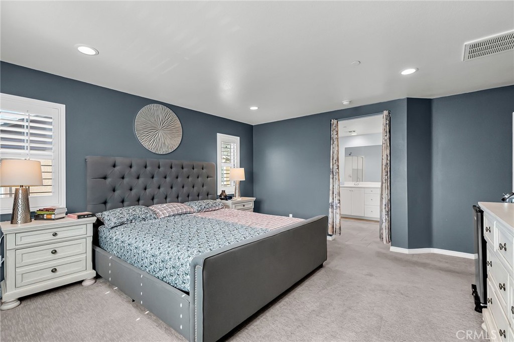 Fontana, California, 92336, United States, 4 Bedrooms Bedrooms, ,3 BathroomsBathrooms,Residential,For Sale,1991527