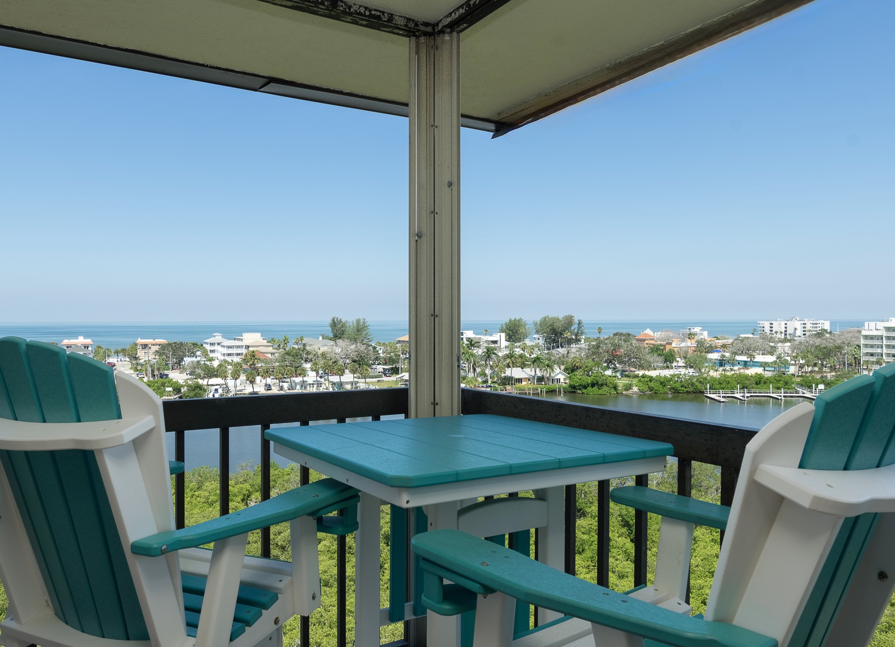 Largo, Florida, 33774, United States, 2 Bedrooms Bedrooms, ,2 BathroomsBathrooms,Residential,For Sale,1944819