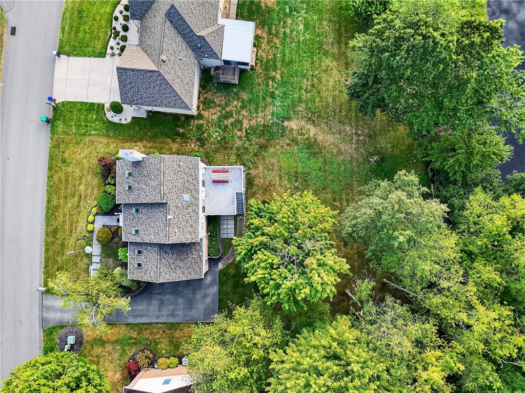 Cranberry Twp, Pennsylvania, 16066, United States, 3 Bedrooms Bedrooms, ,3 BathroomsBathrooms,Residential,For Sale,1932228