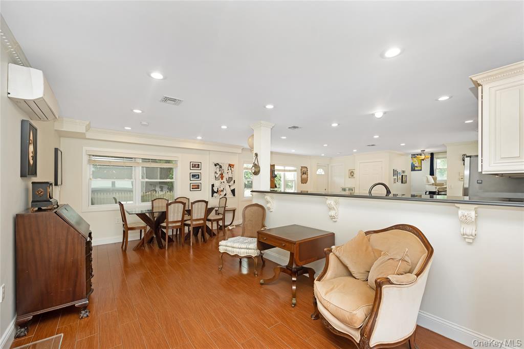 Atlantic Beach, New York, 11509, United States, 4 Bedrooms Bedrooms, ,4 BathroomsBathrooms,Residential,For Sale,1943894