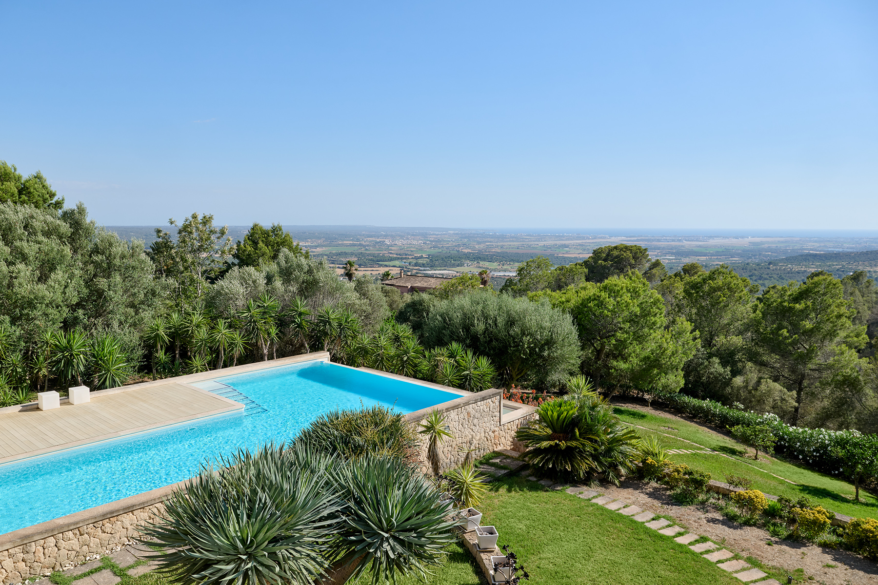  Design villa with panoramic views in Puntiró - 物件實景