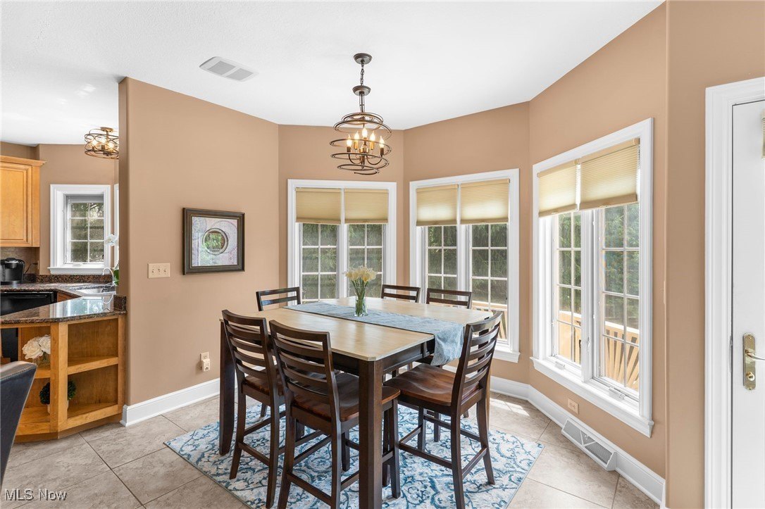 Poland, Ohio, 44514, United States, 5 Bedrooms Bedrooms, ,5 BathroomsBathrooms,Residential,For Sale,1895339