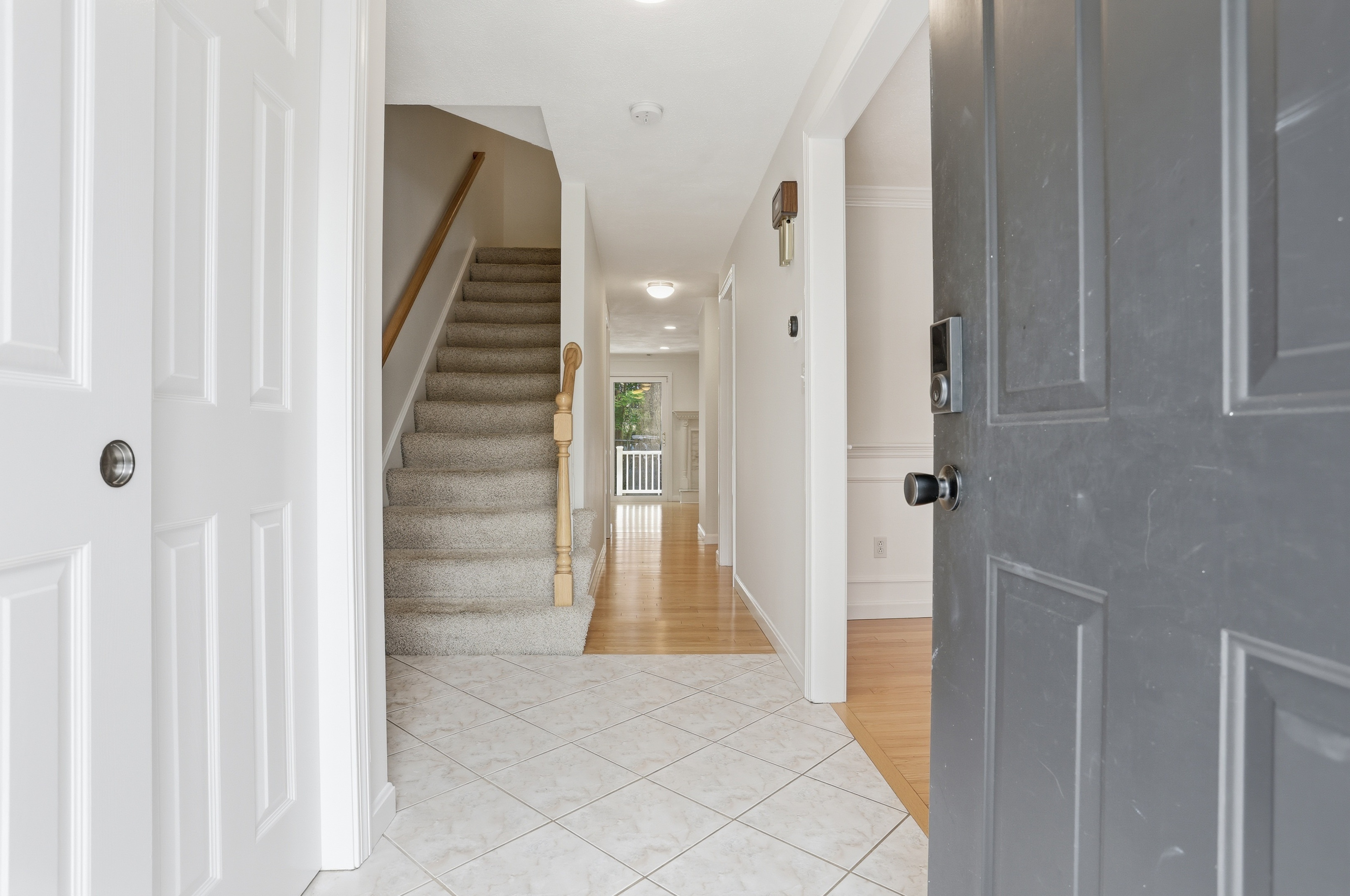  35 Casey Circle, Waltham, MA 02451 - 物件實景