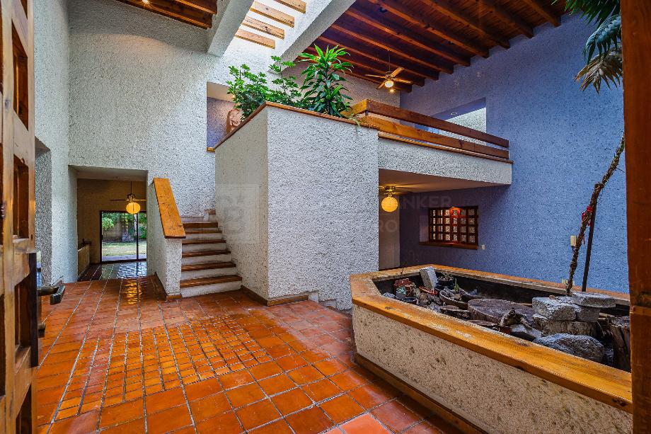 Querétaro, Querétaro, 76100, Mexico, 3 Bedrooms Bedrooms, ,3 BathroomsBathrooms,Residential,For Sale,1965428