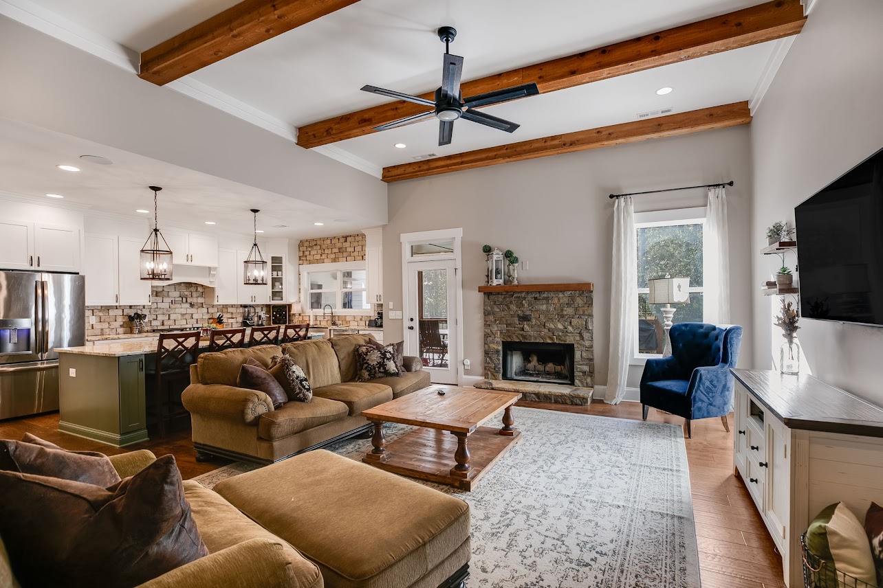 Roopville, Georgia, 30170, United States, 3 Bedrooms Bedrooms, ,2 BathroomsBathrooms,Residential,For Sale,1987090