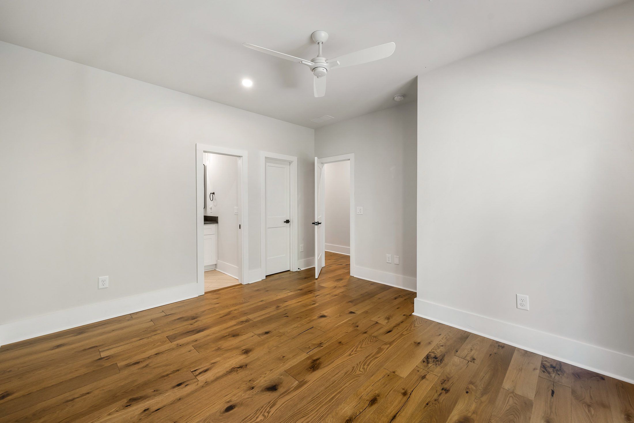  Luxury, Privacy & Convenience—All in One Stunning Smyrna Home - 物件實景