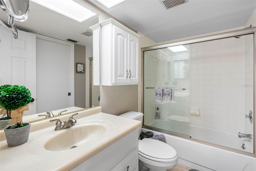 Tierra Verde, Florida, 33715, United States, 2 Bedrooms Bedrooms, ,2 BathroomsBathrooms,Residential,For Sale,1711872