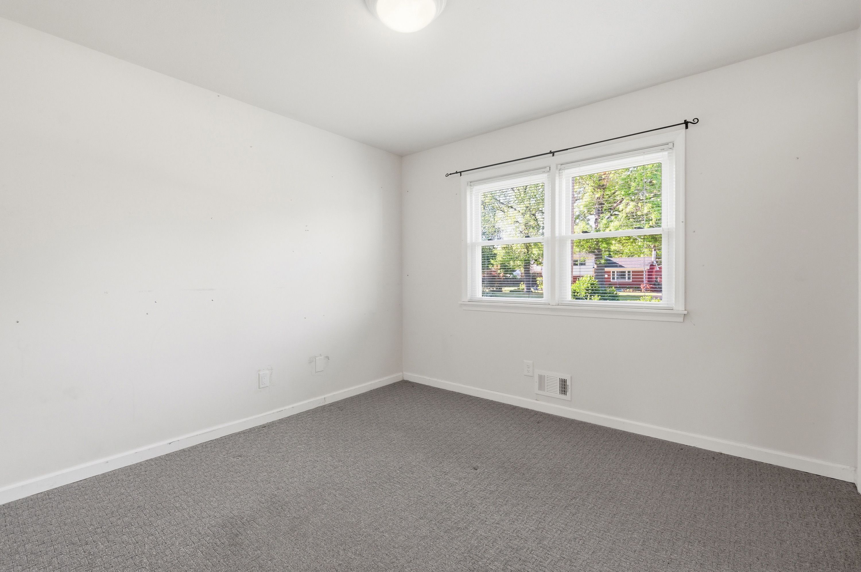  7003 Sunny Vale Way, Louisville, KY 40272 - 物件實景