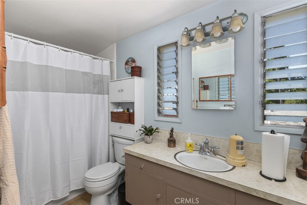 Costa Mesa, California, 92627, United States, 4 Bedrooms Bedrooms, ,3 BathroomsBathrooms,Residential,For Sale,1926286