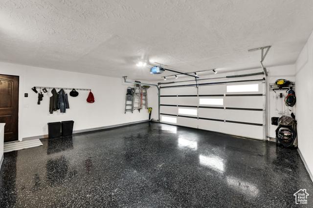 Salt Lake City, Utah, 84124, United States, 4 Bedrooms Bedrooms, ,4 BathroomsBathrooms,Residential,For Sale,1982621