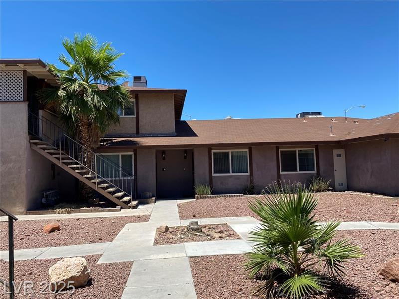 Las Vegas, Nevada, 89121, United States, 9 Bedrooms Bedrooms, ,5 BathroomsBathrooms,Residential,For Sale,1861390