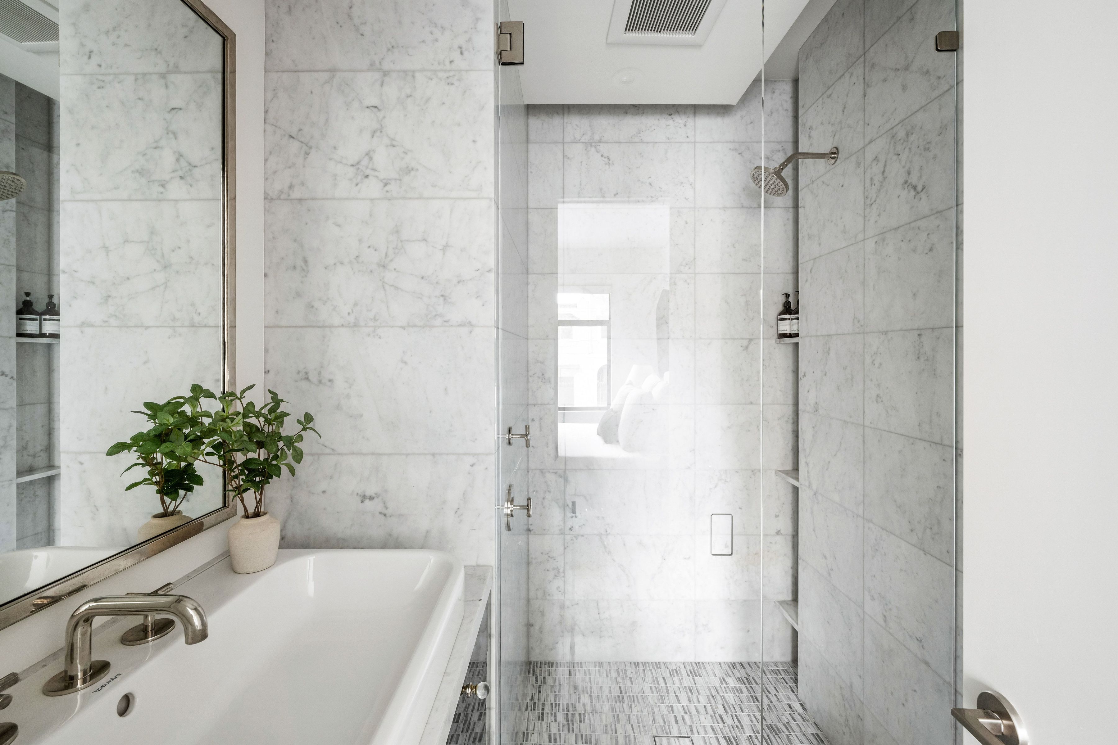  Contemporary Condo w/Large Deeded Garden - 物件實景