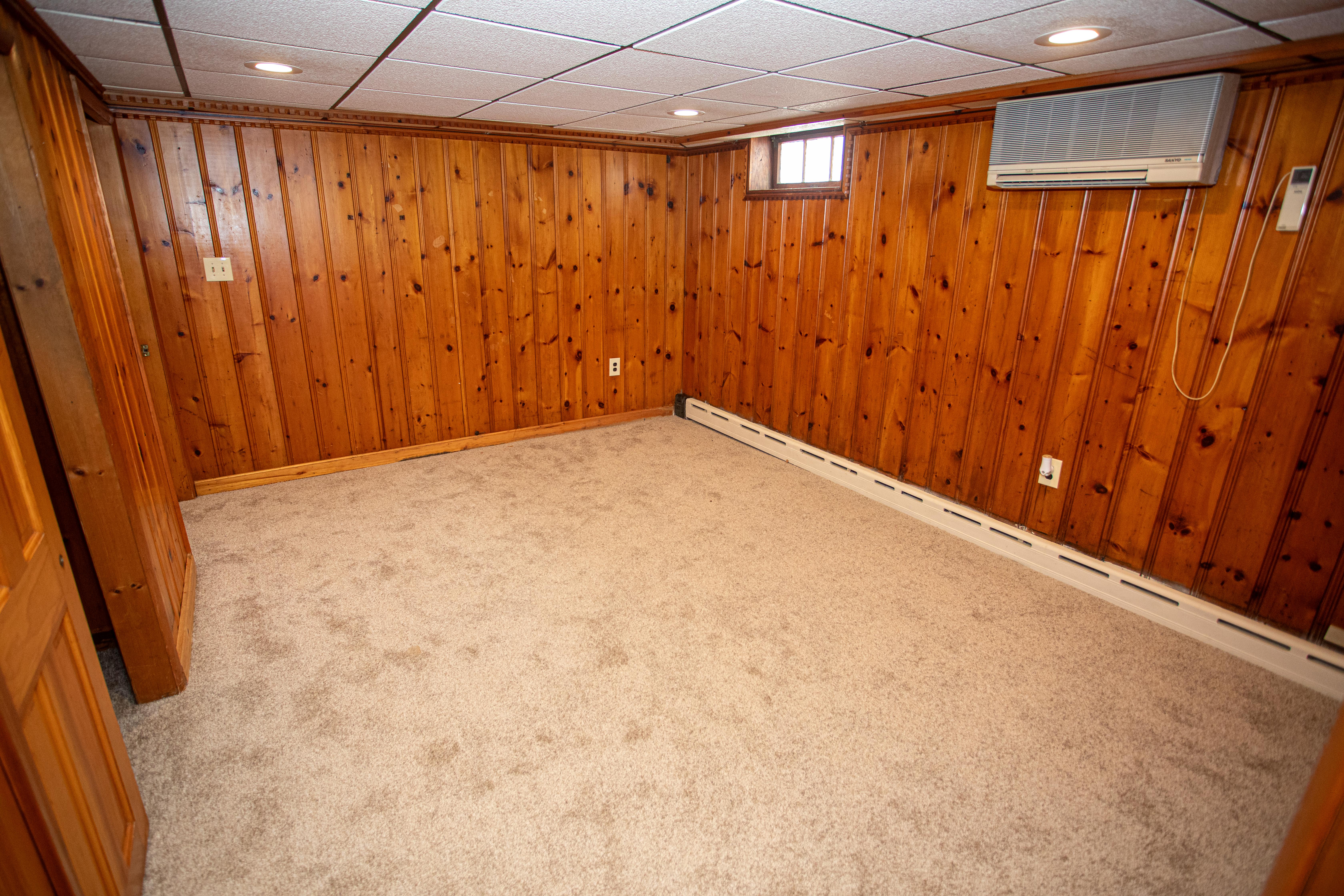 1220 - South Amboy, New Jersey, 08879, United States, 3 Bedrooms Bedrooms, ,2 BathroomsBathrooms,Residential,For Sale,1983627