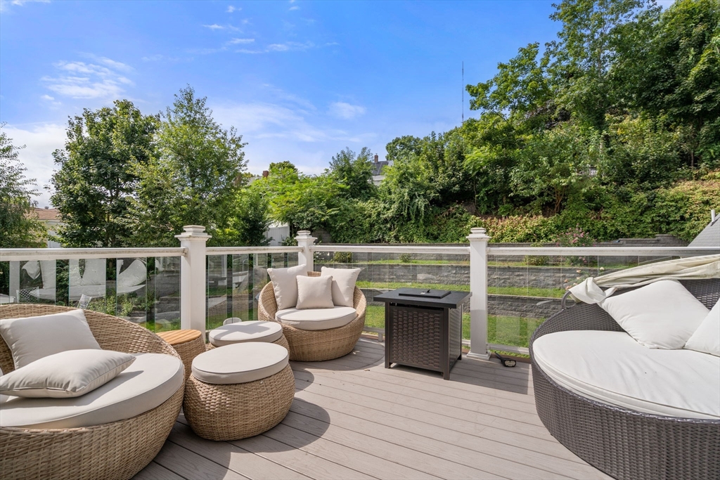 Needham, Massachusetts, 02494, United States, 4 Bedrooms Bedrooms, ,6 BathroomsBathrooms,Residential,For Sale,1995661