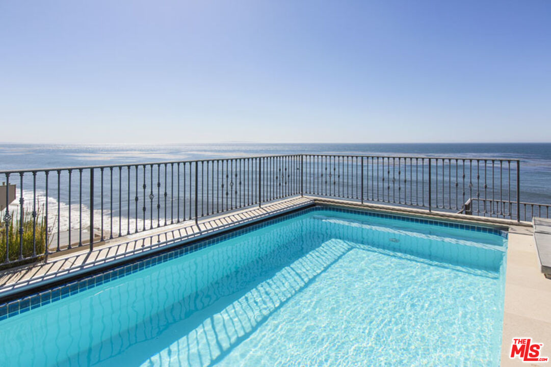 Malibu, California, 90265, United States, 5 Bedrooms Bedrooms, ,6 BathroomsBathrooms,Residential,For Sale,1895522