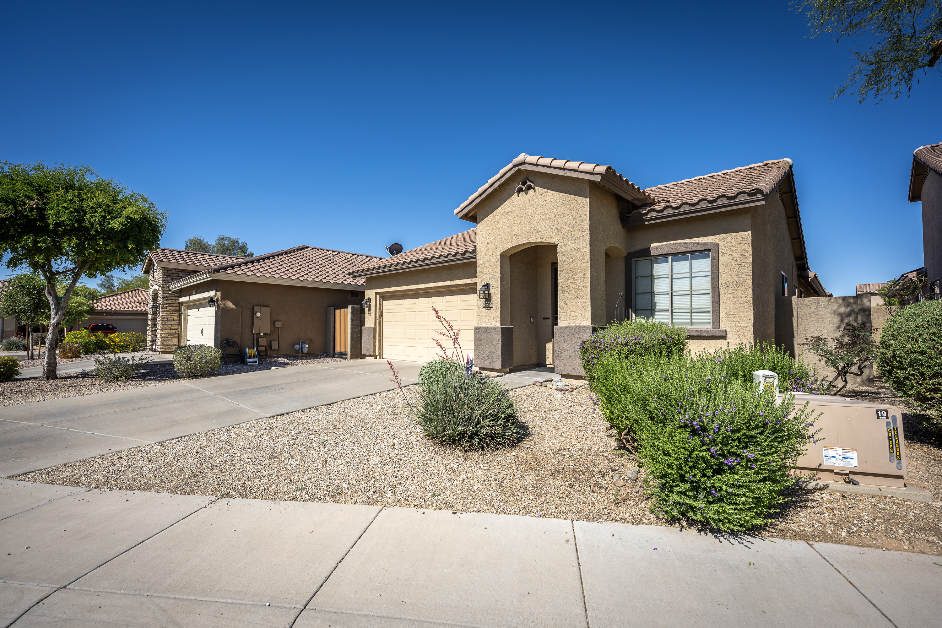 ANTHEM, Arizona, 85086, United States, 4 Bedrooms Bedrooms, ,2 BathroomsBathrooms,Residential,For Sale,1937627