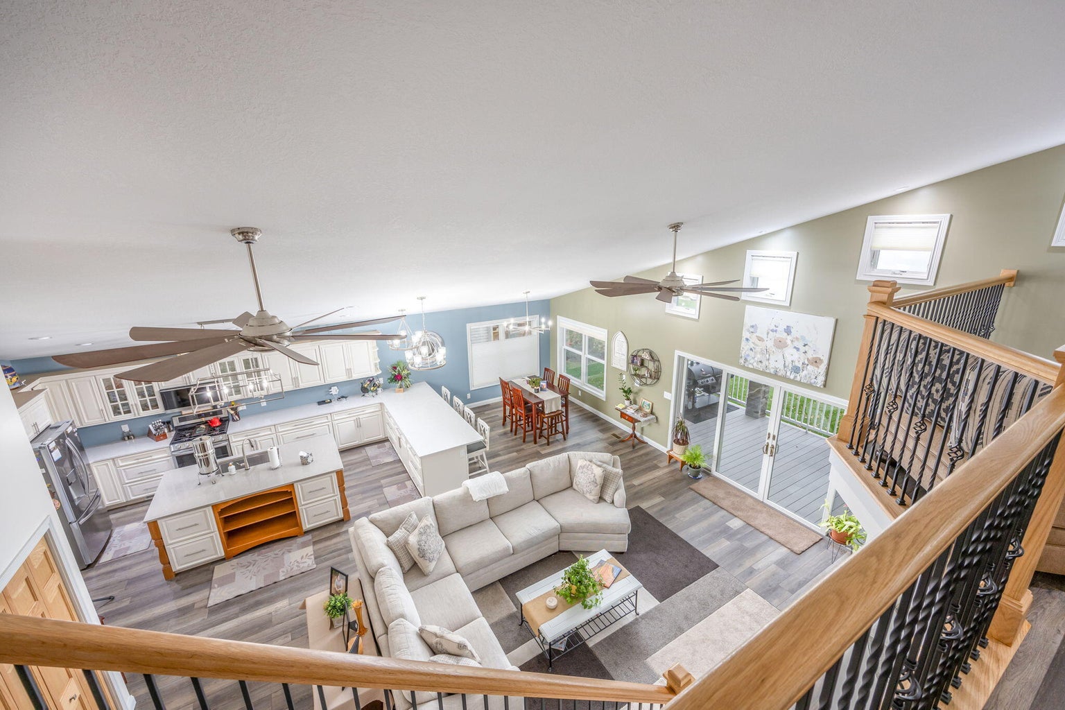 Canadian Lakes, Michigan, 49346, United States, 4 Bedrooms Bedrooms, ,3 BathroomsBathrooms,Residential,For Sale,1976401