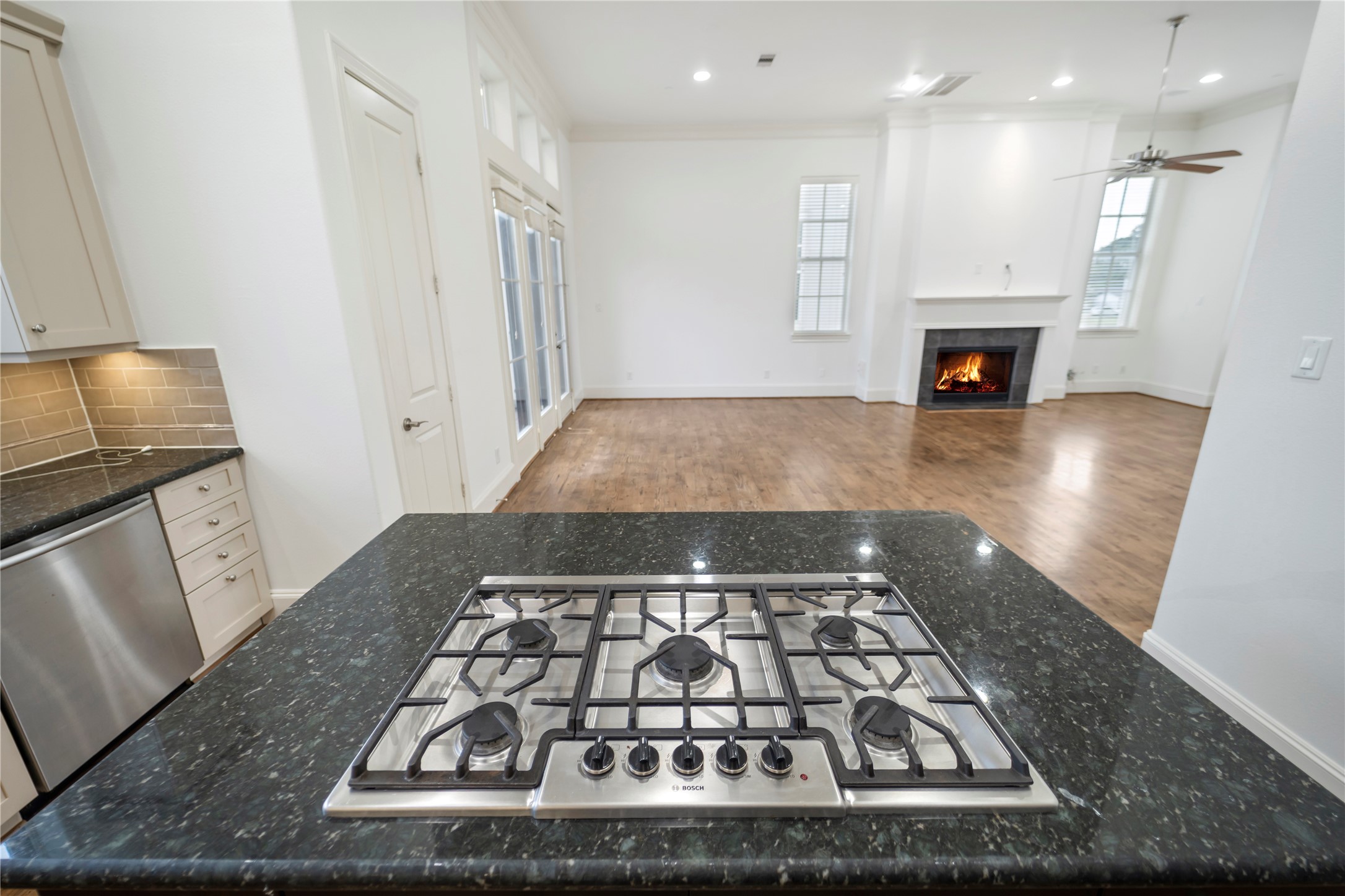 Houston, Texas, 77080, United States, 3 Bedrooms Bedrooms, ,5 BathroomsBathrooms,Residential,For Sale,1939348