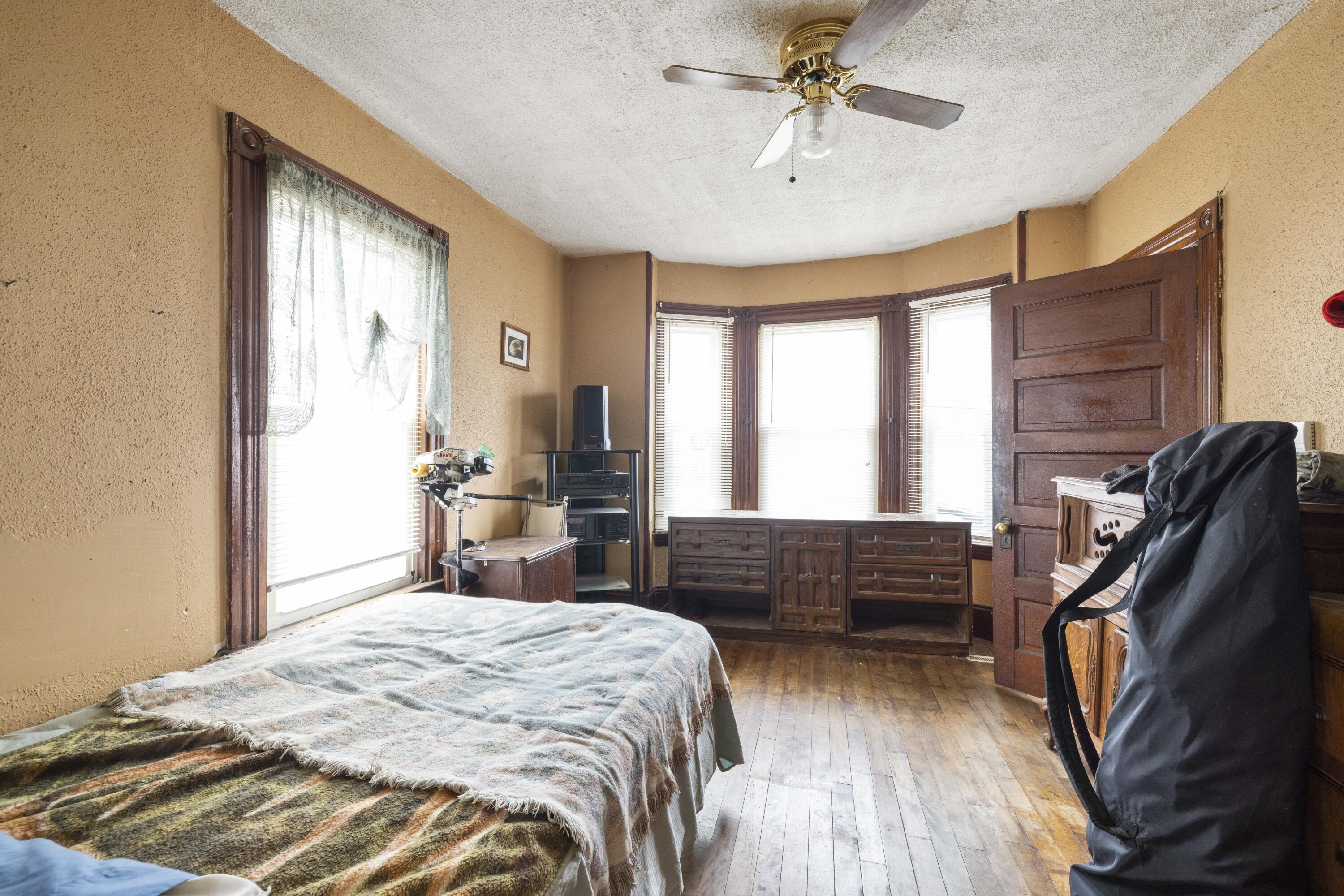 Biddeford, Maine, 04005, United States, ,3 BathroomsBathrooms,Residential,For Sale,1940842