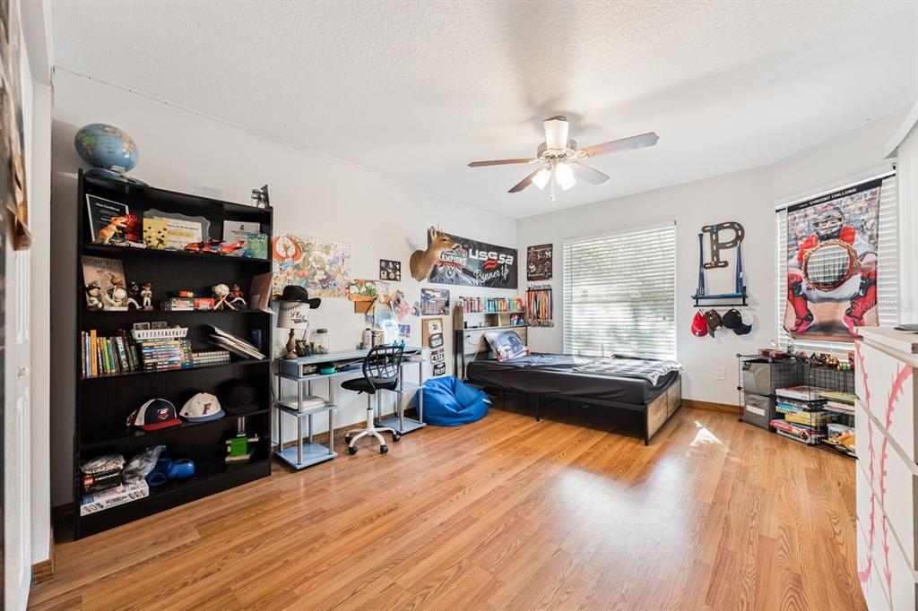 Sorrento, Florida, 32776, United States, 4 Bedrooms Bedrooms, ,3 BathroomsBathrooms,Residential,For Sale,1992093