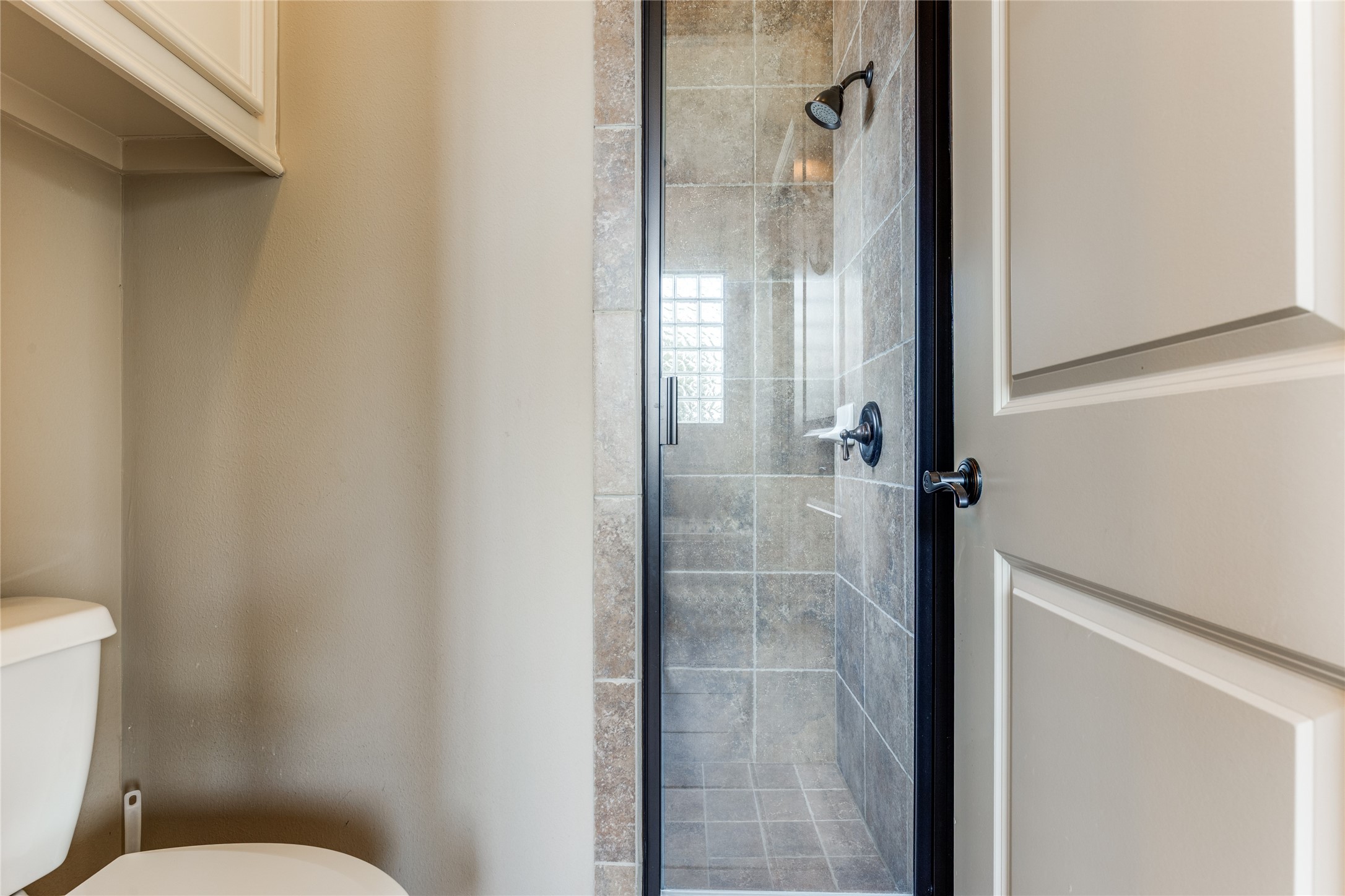Spring, Texas, 77389, United States, 4 Bedrooms Bedrooms, ,7 BathroomsBathrooms,Residential,For Sale,1917972