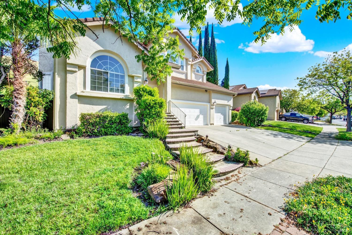 Fairfield, California, 94534, United States, 5 Bedrooms Bedrooms, ,3 BathroomsBathrooms,Residential,For Sale,1839073