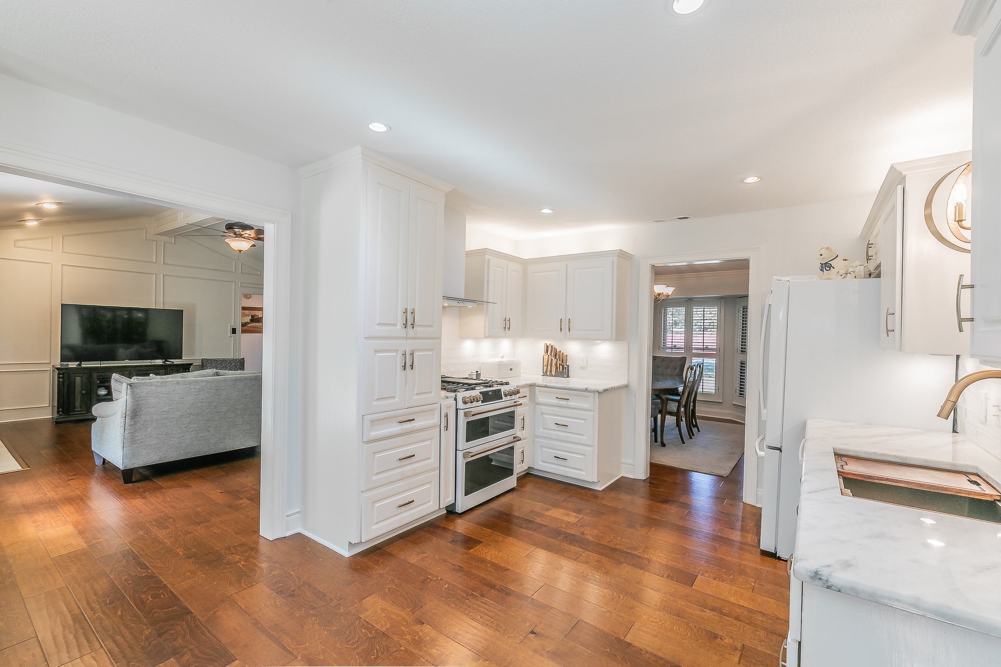 Keller, Texas, 76248, United States, 4 Bedrooms Bedrooms, ,3 BathroomsBathrooms,Residential,For Sale,1990211