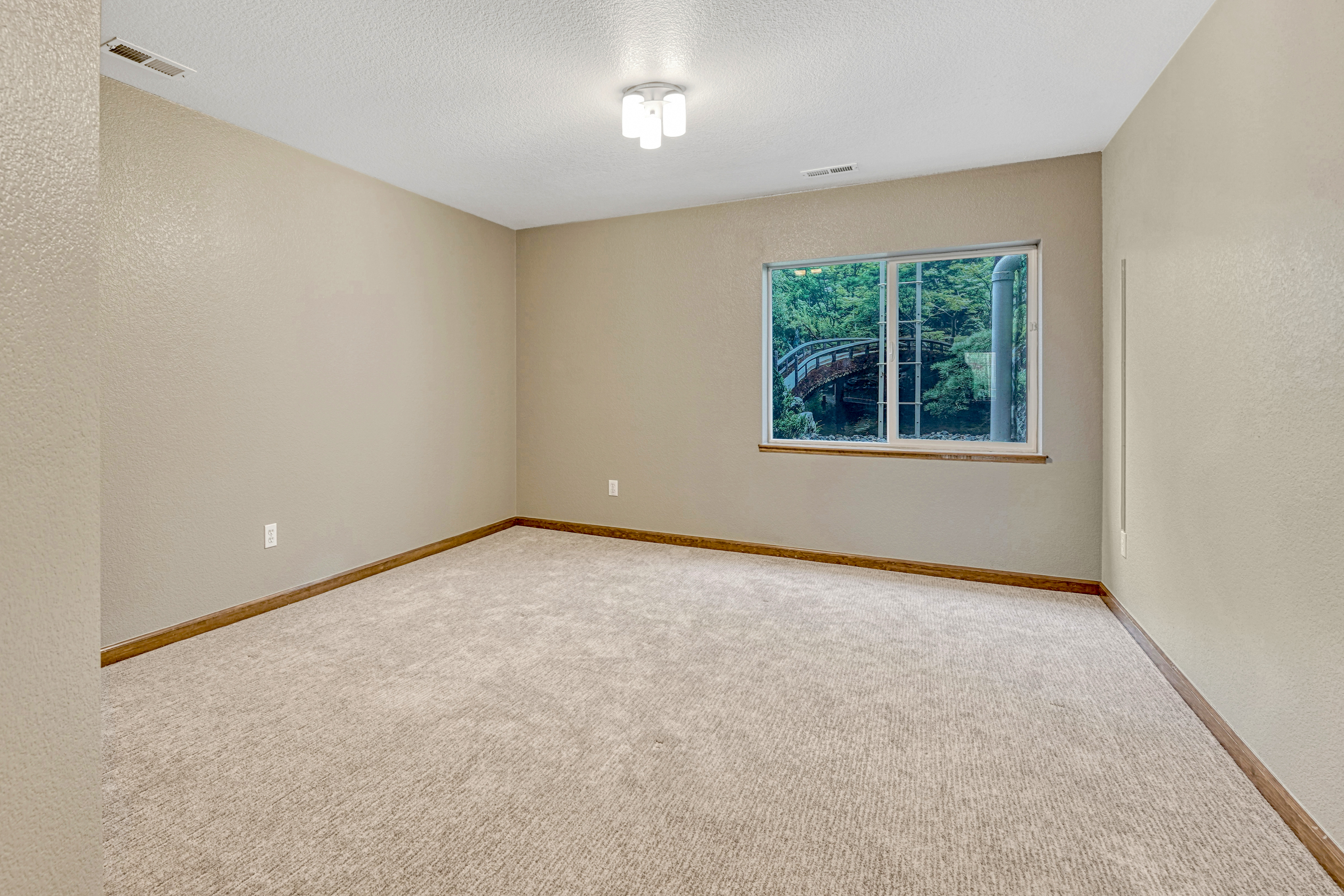  5847 Wild Bill Way, Colorado Springs, CO, 80923 - 物件實景