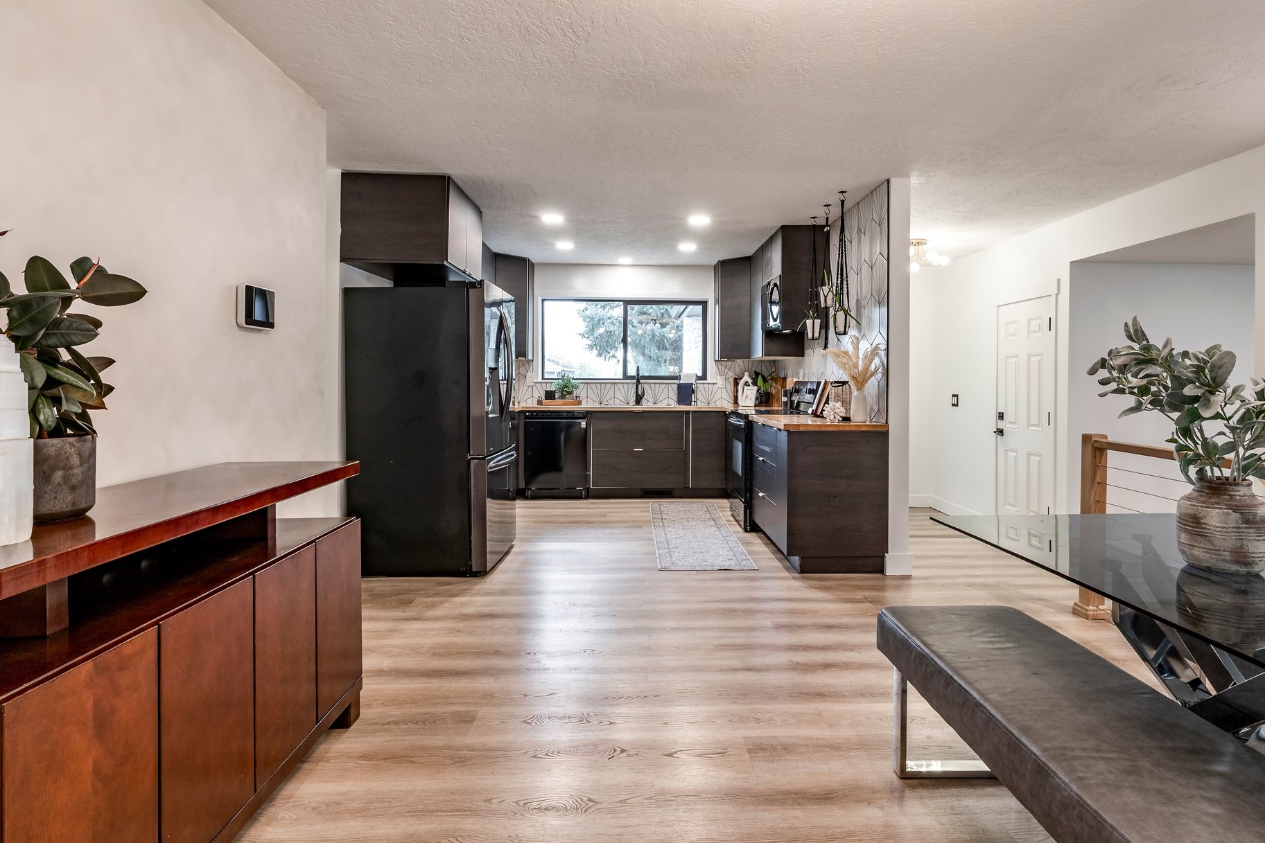  Private 0.34-Acre Modern Murray Rambler - 物件實景