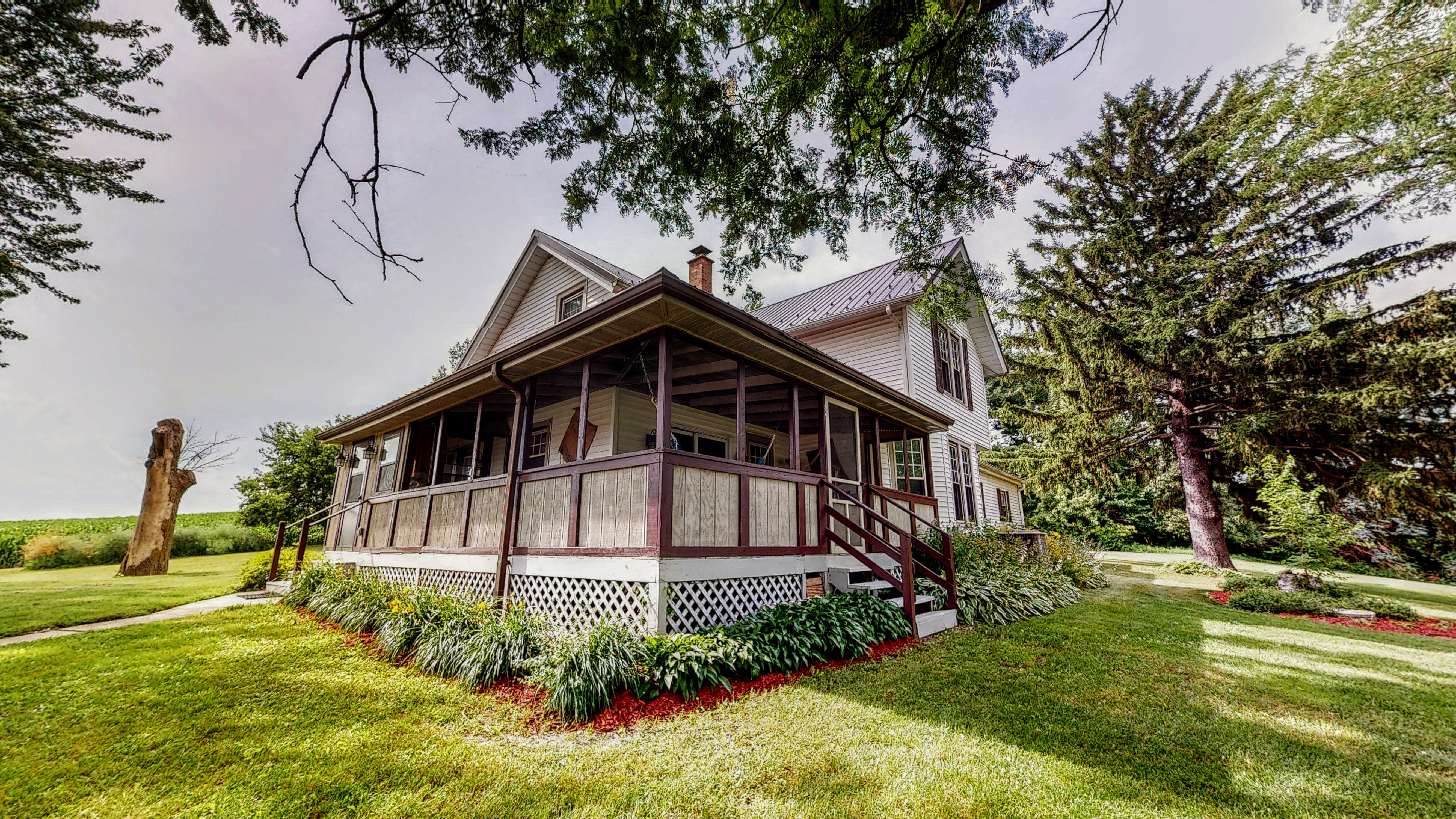Milford, Wisconsin, 53551, United States, 4 Bedrooms Bedrooms, ,2 BathroomsBathrooms,Residential,For Sale,1889532
