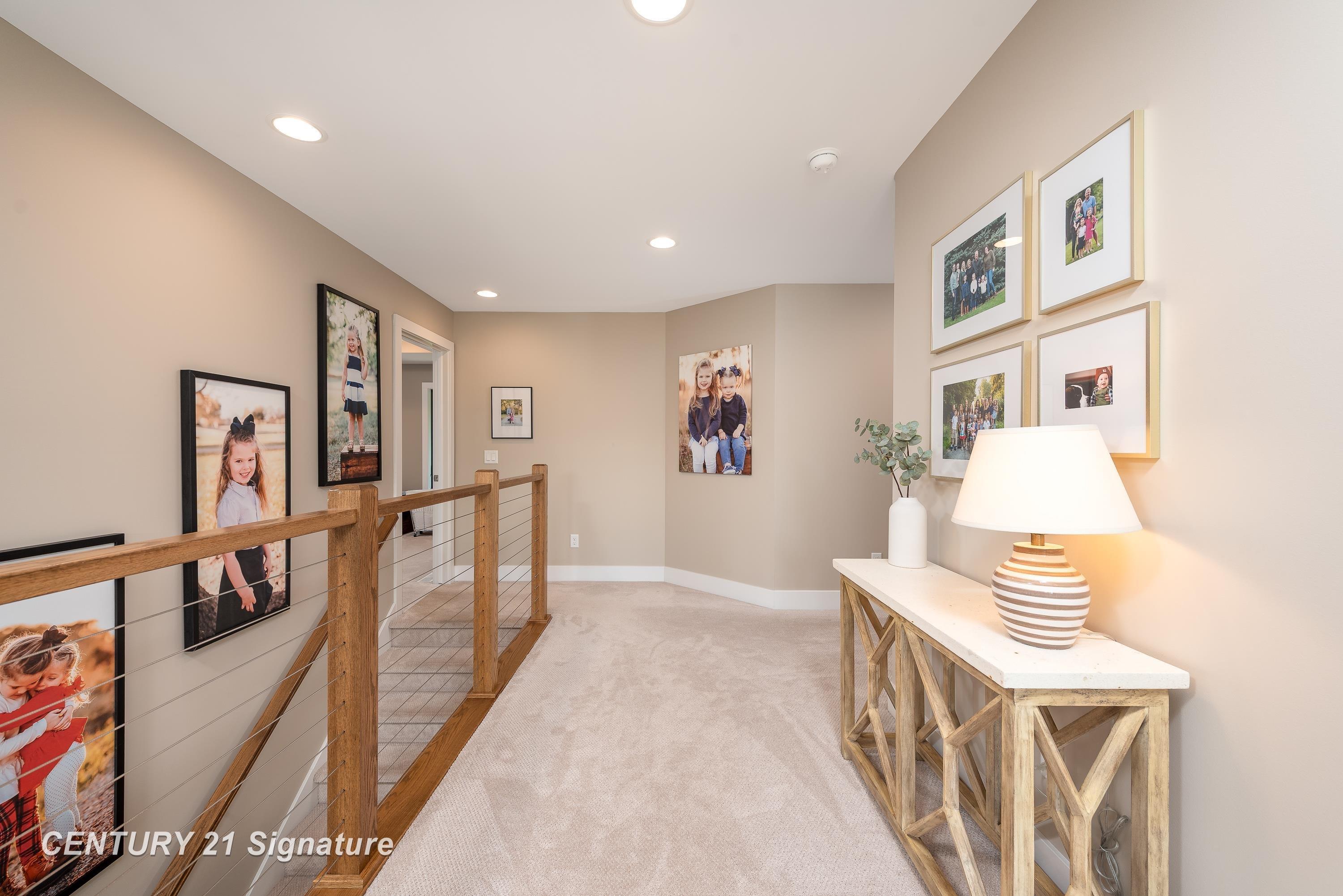 Midland, Michigan, 48642, United States, 4 Bedrooms Bedrooms, ,5 BathroomsBathrooms,Residential,For Sale,1975618