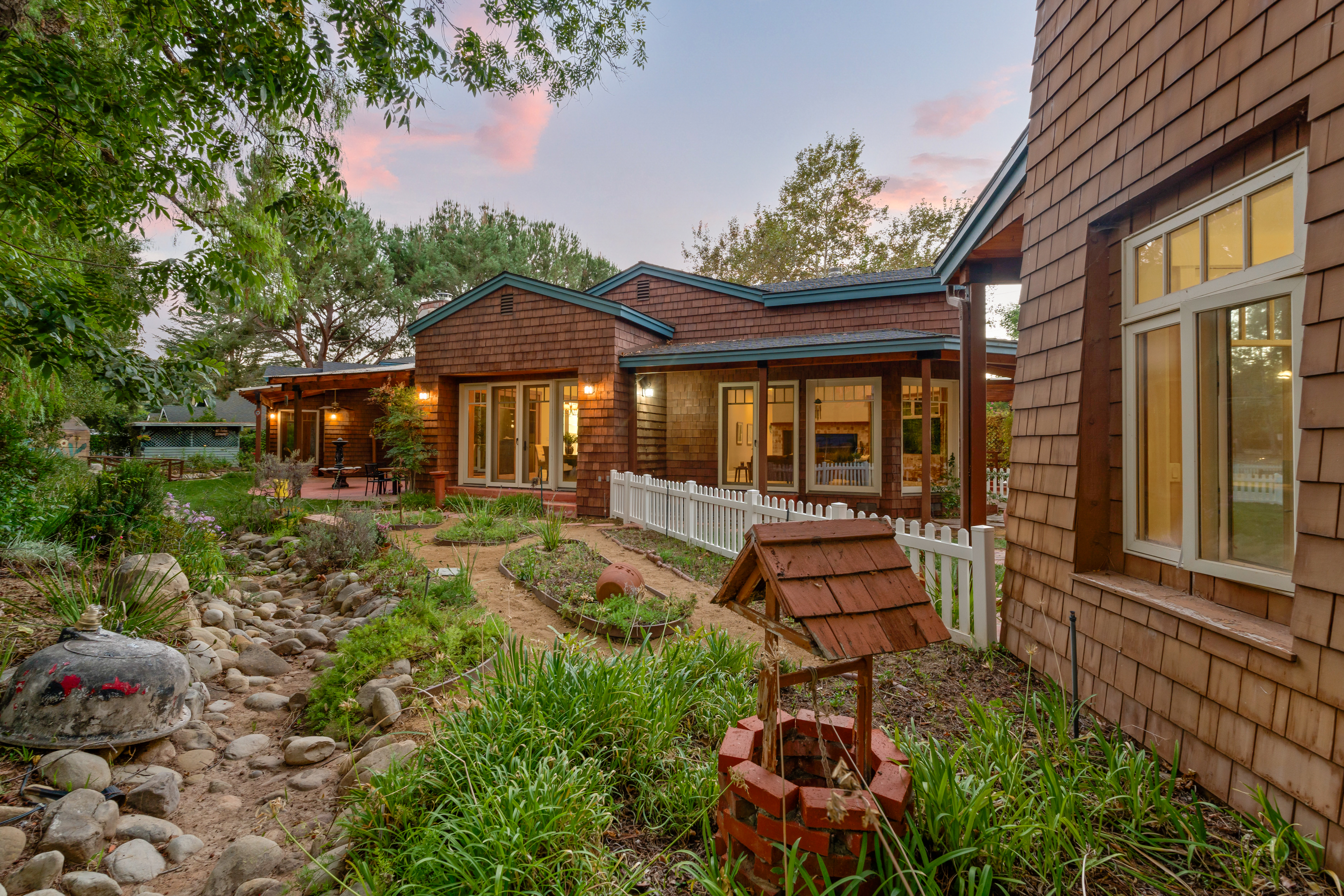  402 South Montgomery Street, Ojai, CA 93023 - 物件實景