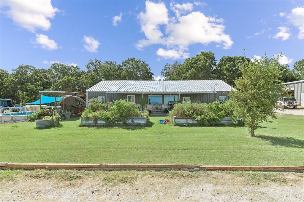 Cleburne, Texas, 76031, United States, 2 Bedrooms Bedrooms, ,2 BathroomsBathrooms,Residential,For Sale,1826745