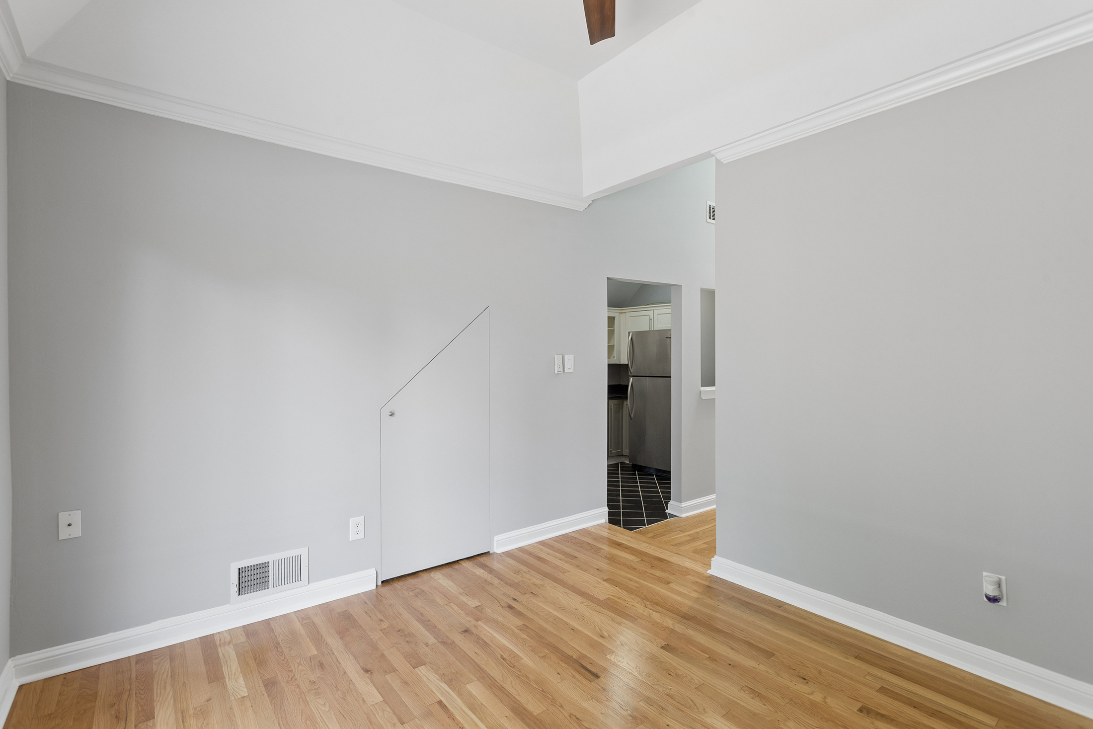  Spacious Midtown Condo with a Rooftop Patio, Storage Unit, and Bonus Room - 物件實景