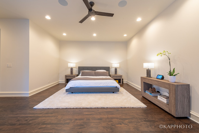 319 West Erie Street, 2W, Chicago, Illinois, 60654, United States, 2 Bedrooms Bedrooms, ,3 BathroomsBathrooms,Residential,For Sale,319 West Erie Street , 2W,1010581