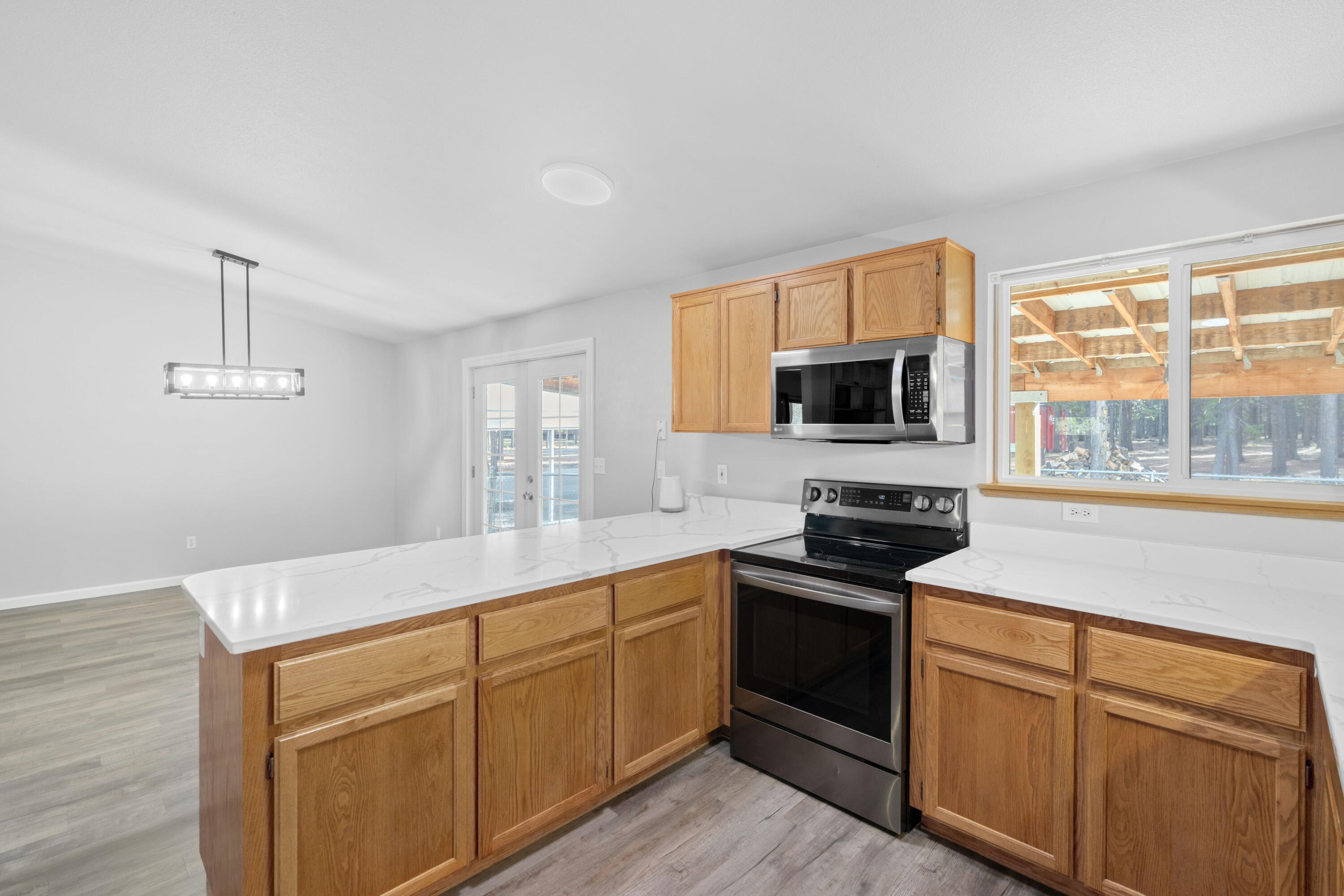 La Pine, Oregon, 97739, United States, 3 Bedrooms Bedrooms, ,2 BathroomsBathrooms,Residential,For Sale,1991520