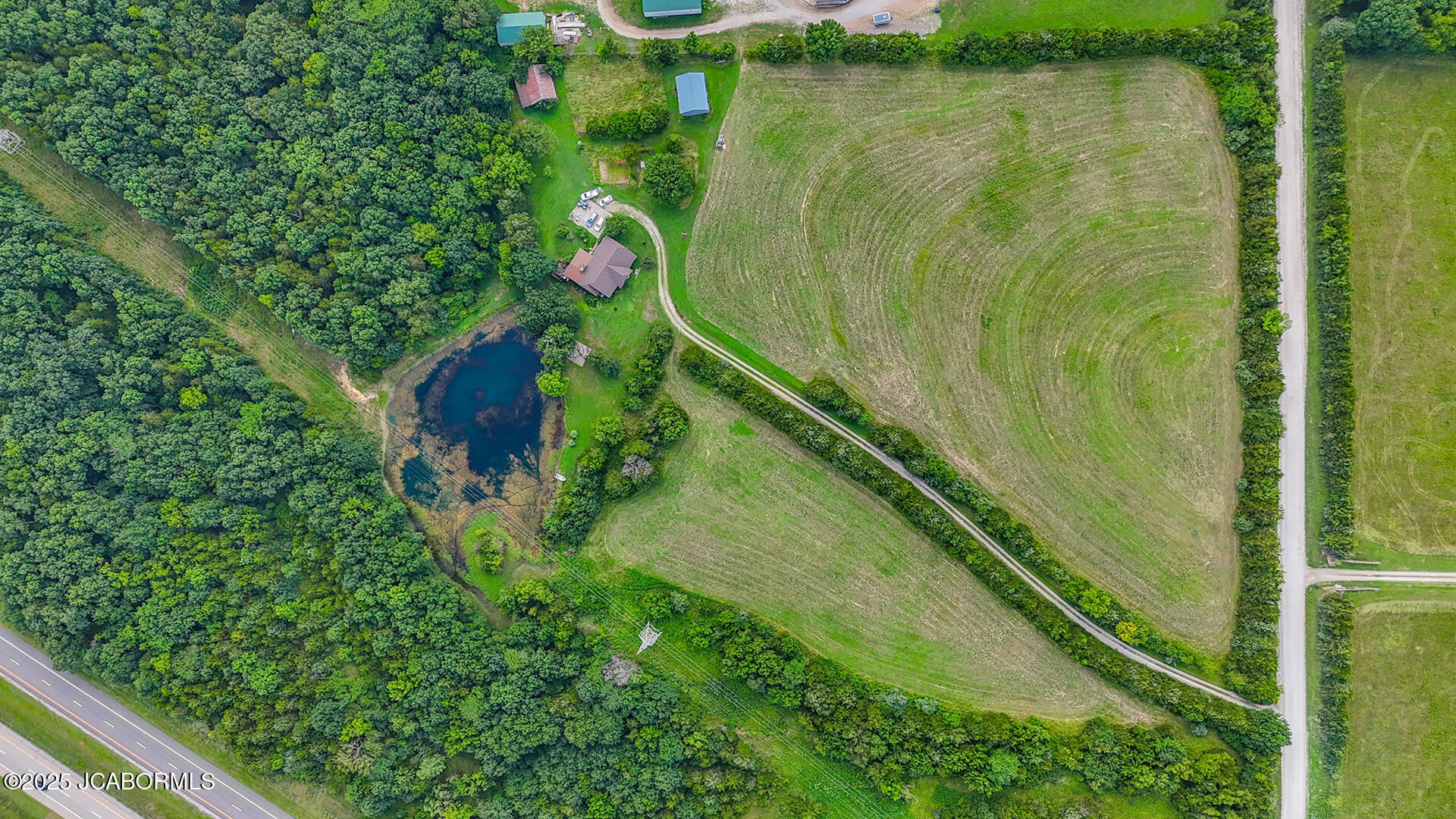 New Bloomfield, Missouri, 65063, United States, 3 Bedrooms Bedrooms, ,2 BathroomsBathrooms,Residential,For Sale,1978608