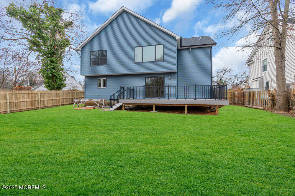 Shrewsbury Boro, New Jersey, 07702, United States, 4 Bedrooms Bedrooms, ,3 BathroomsBathrooms,Residential,For Sale,2001702