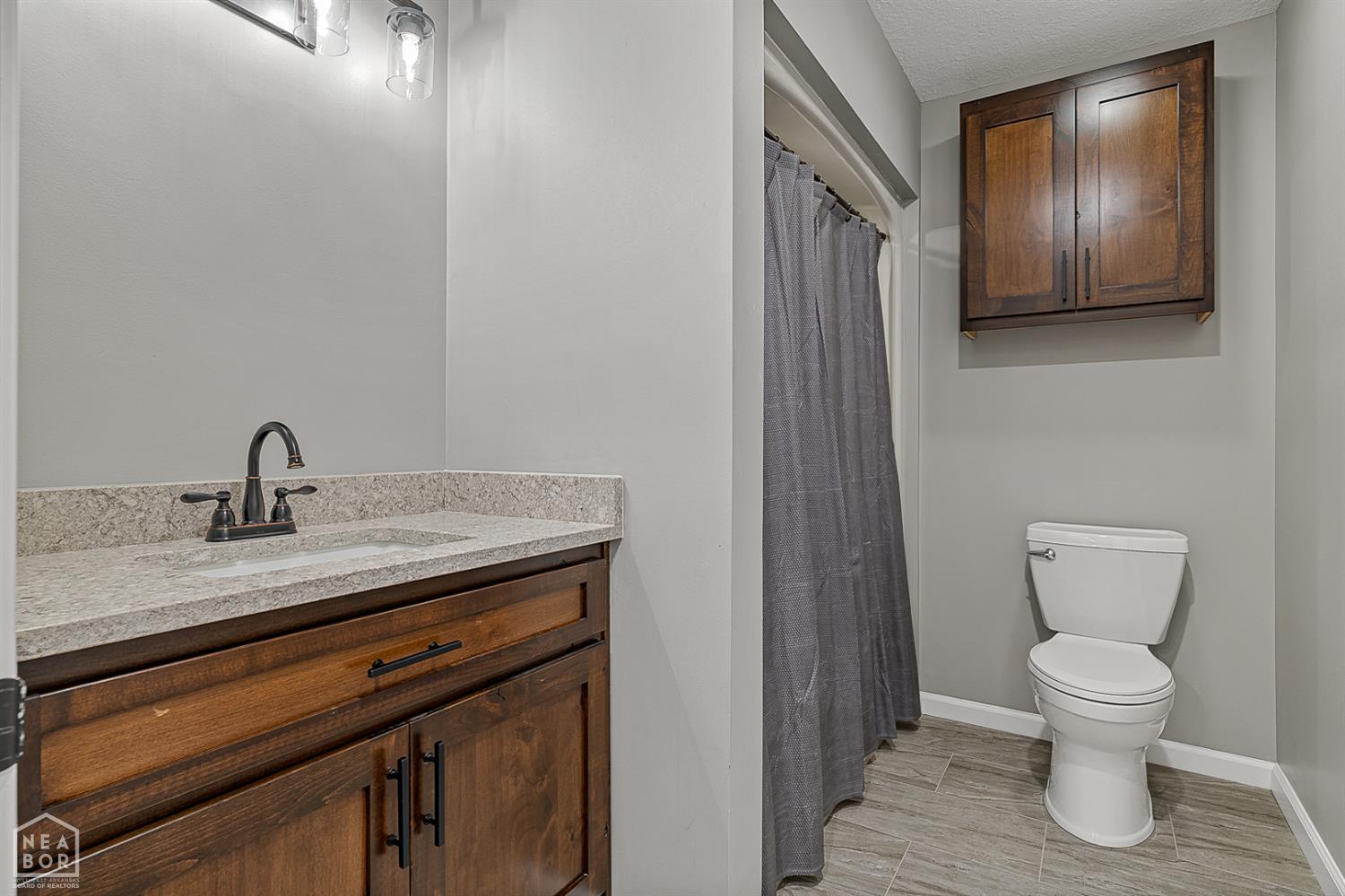 Paragould, Arkansas, 72450, United States, 4 Bedrooms Bedrooms, ,4 BathroomsBathrooms,Residential,For Sale,2009087