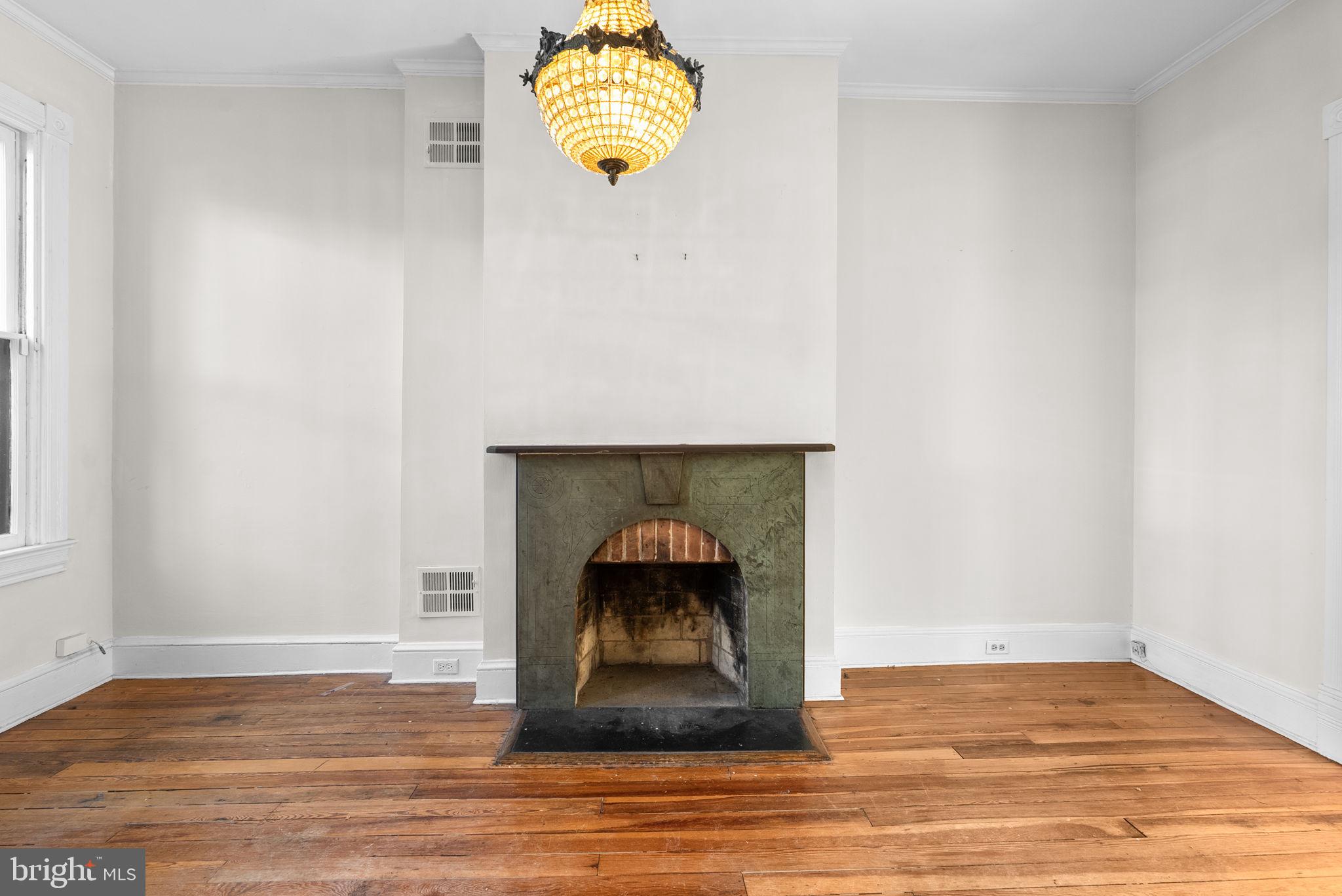 Washington, District of Columbia, 20003, United States, ,Residential,For Sale,1990462