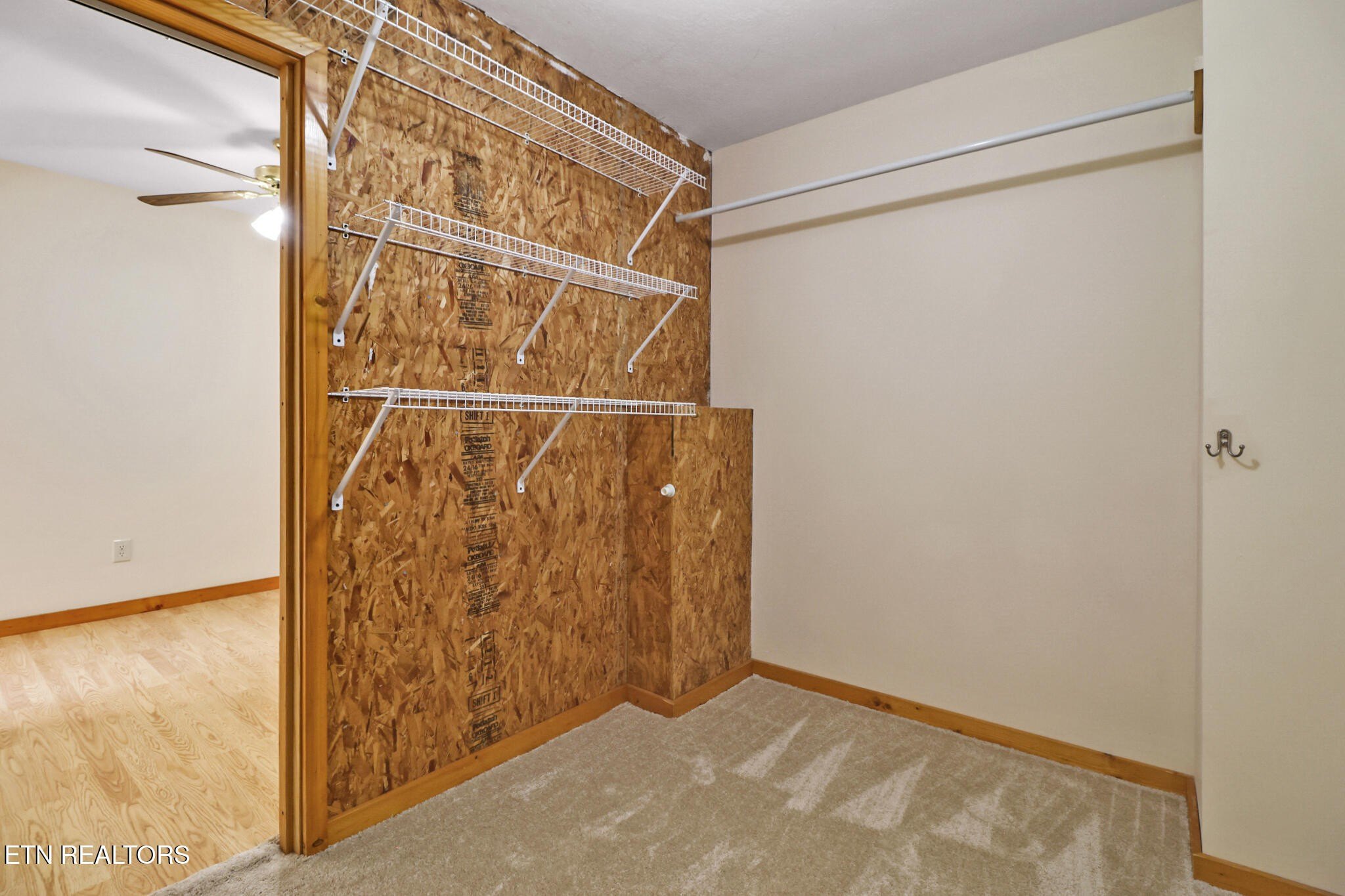 Crossville, Tennessee, 38571, United States, 3 Bedrooms Bedrooms, ,4 BathroomsBathrooms,Residential,For Sale,1979710